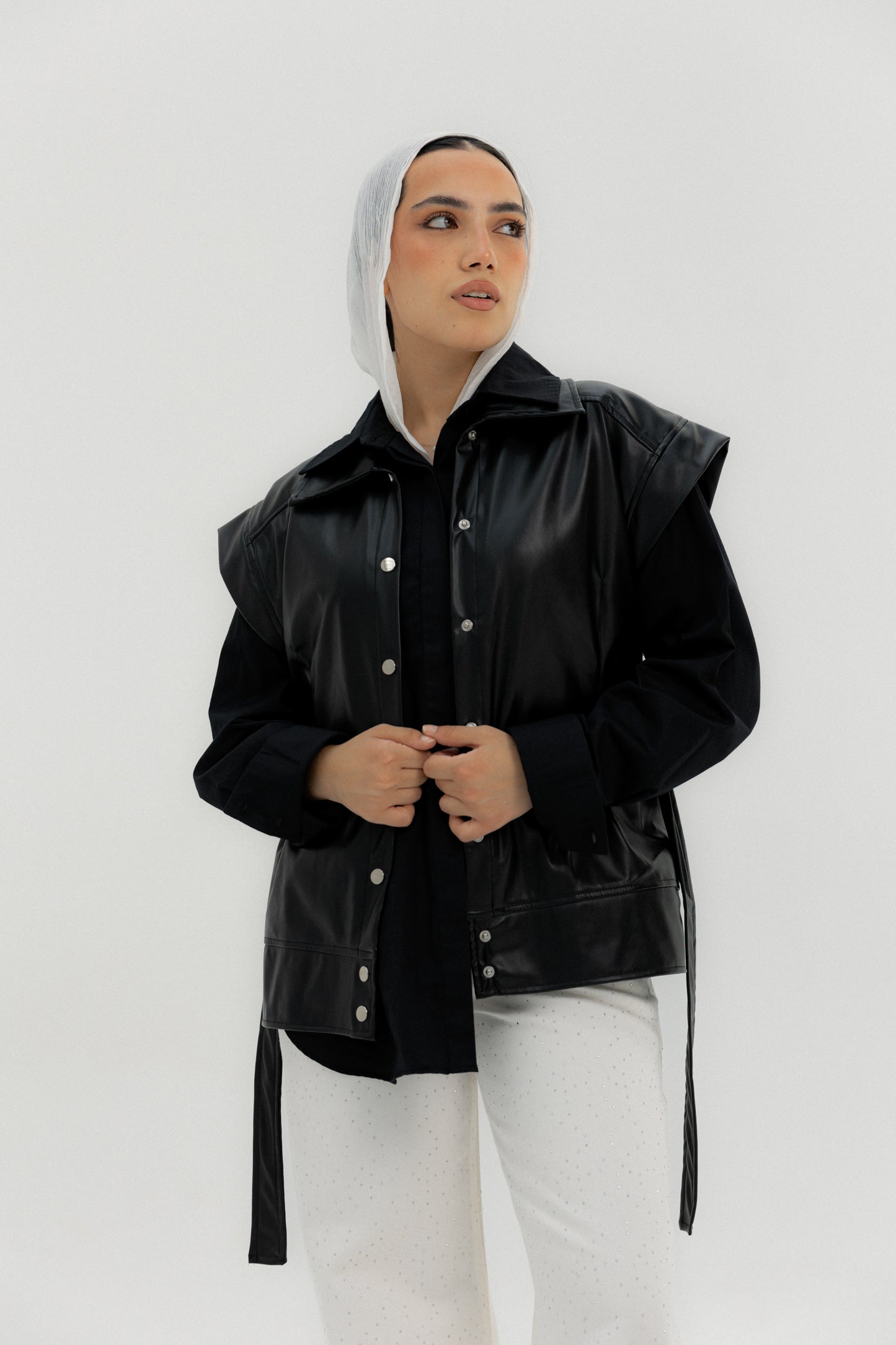 Core Vest Black - AB ESSENTIALS