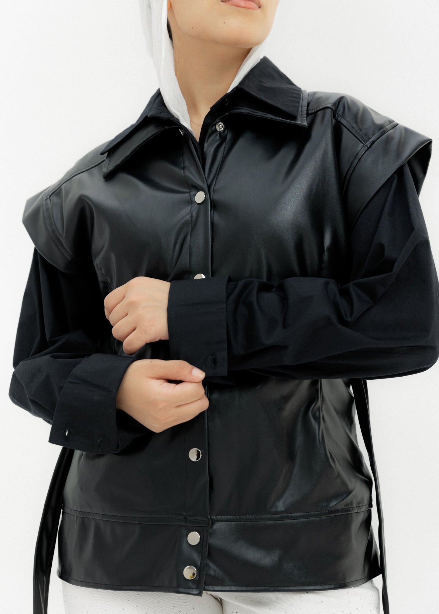 Core Vest Black - AB ESSENTIALS