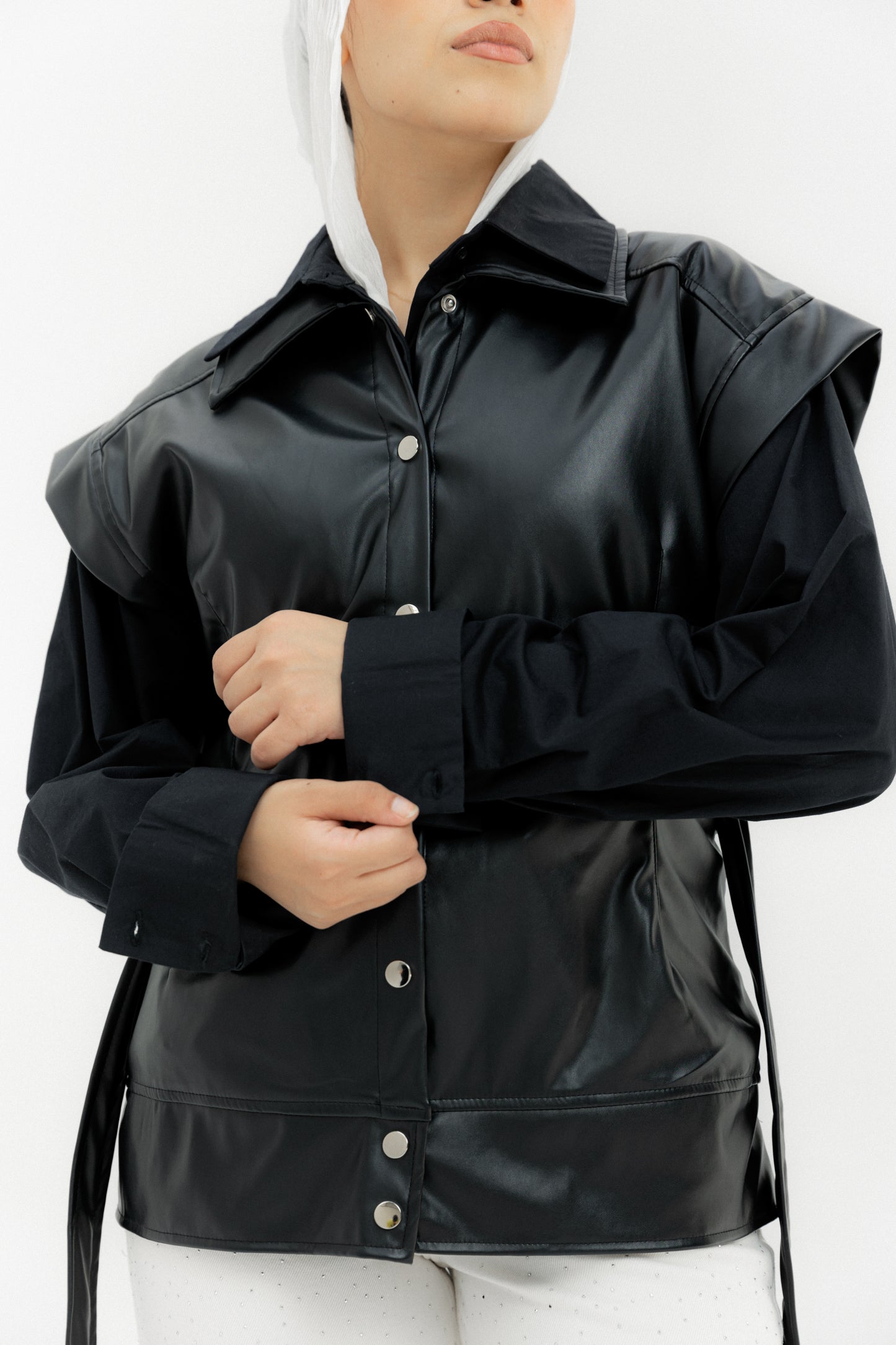 Core Vest Black - AB ESSENTIALS