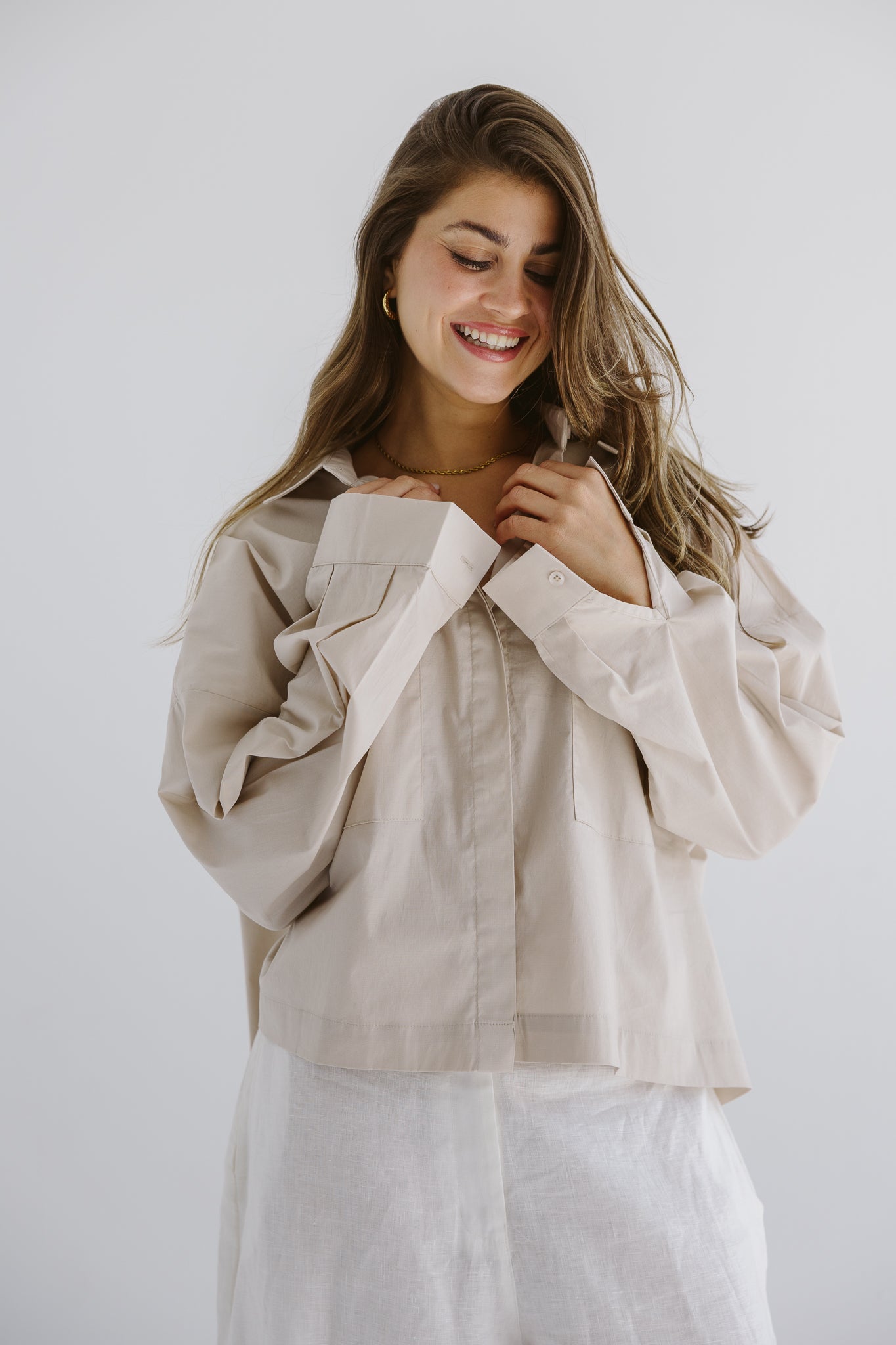 Cropi Shirt Beige - AB ESSENTIALS