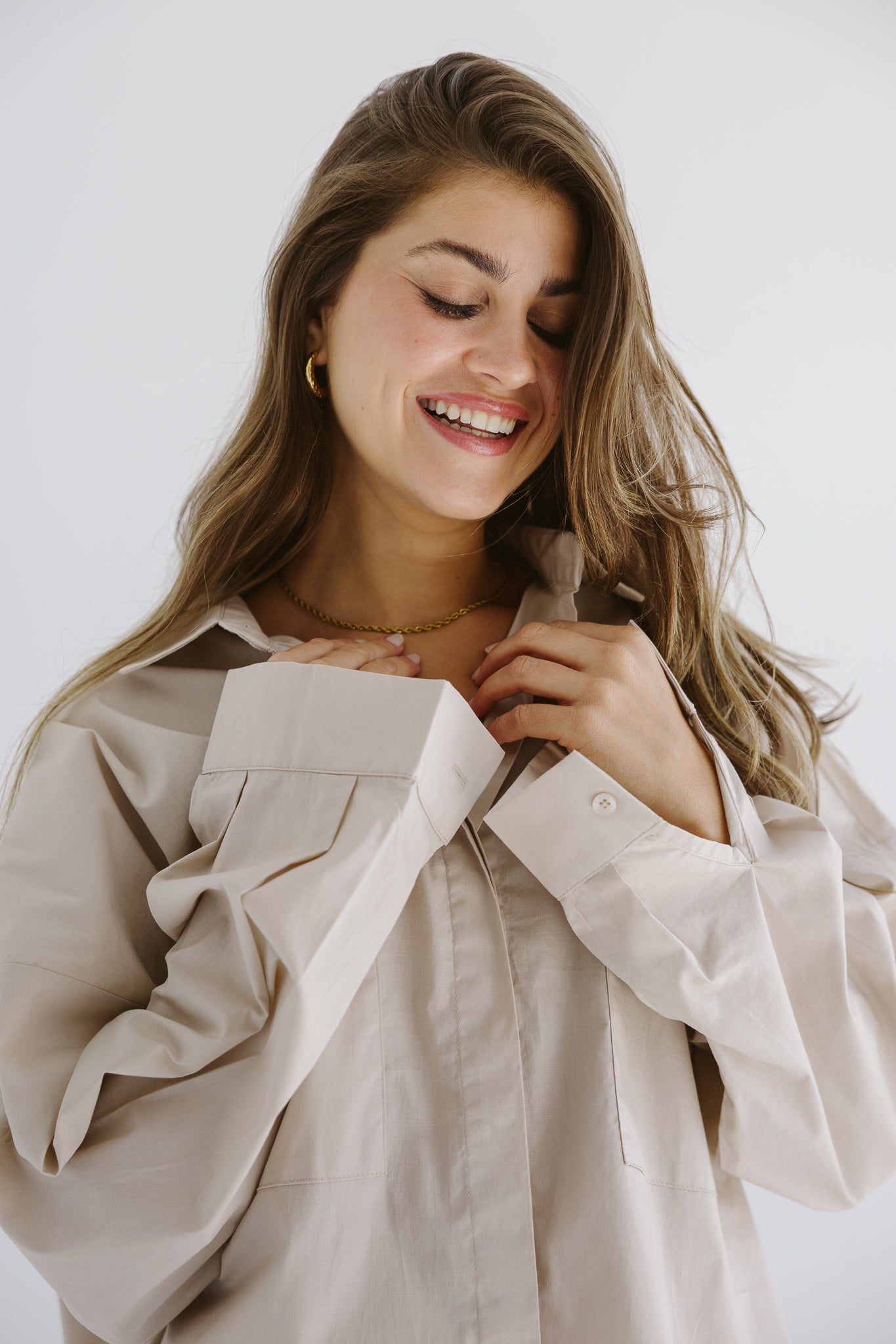 Cropi Shirt Beige - AB ESSENTIALS