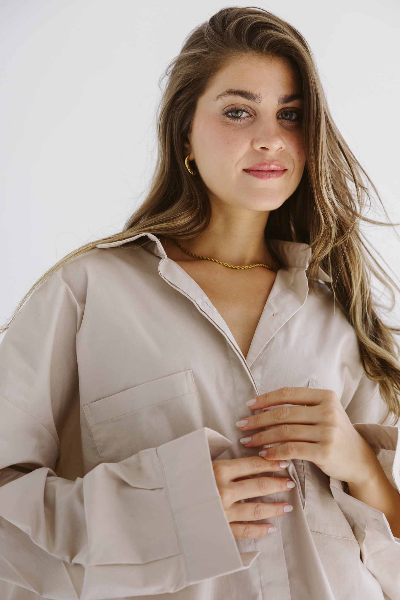 Cropi Shirt Beige - AB ESSENTIALS