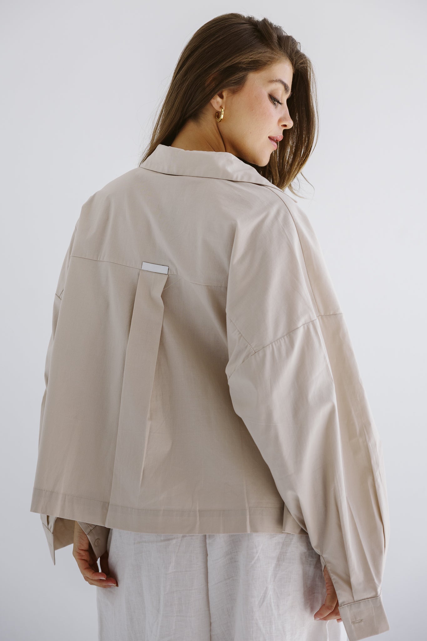 Cropi Shirt Beige - AB ESSENTIALS
