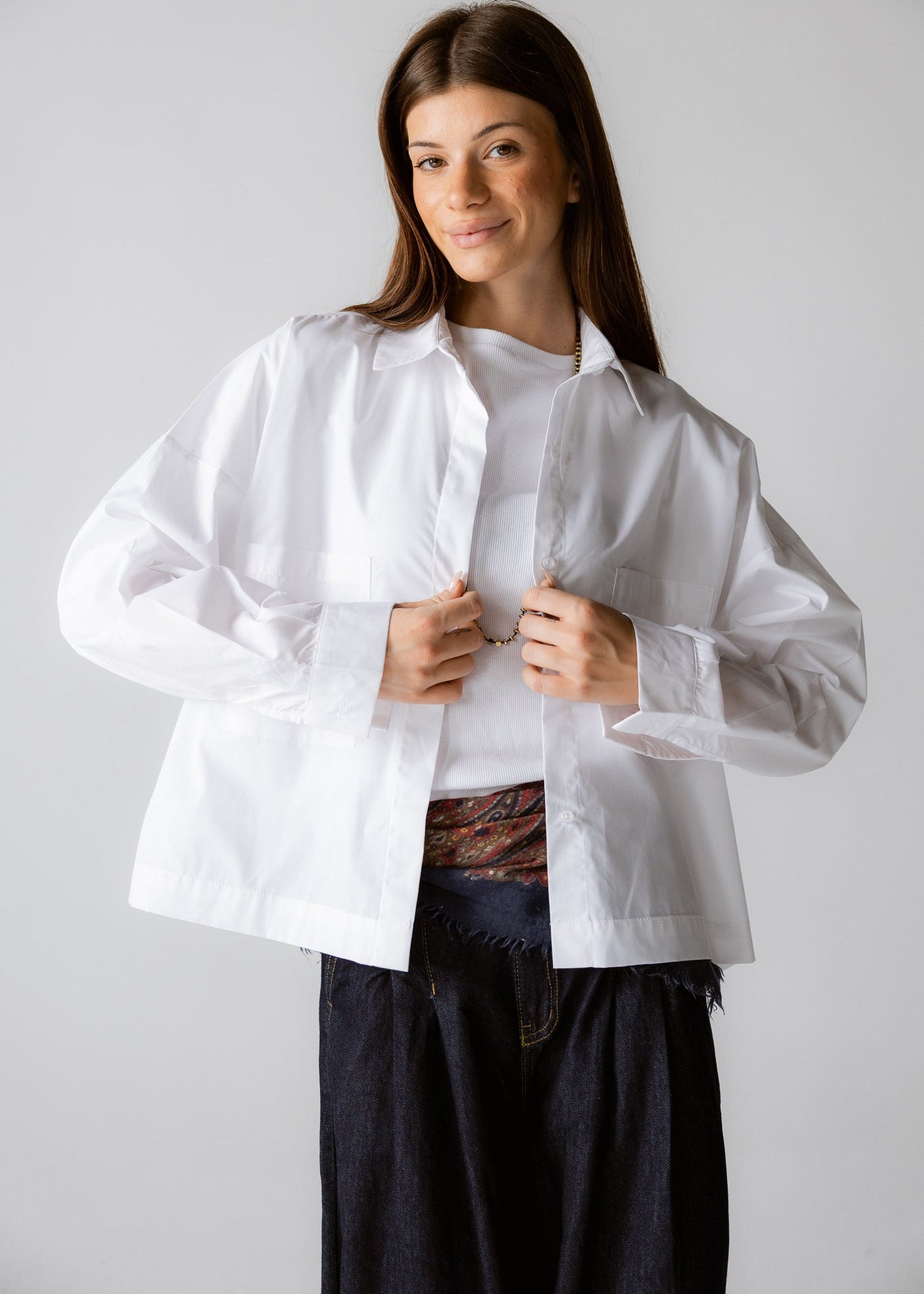 Cropi Shirt White - AB ESSENTIALS