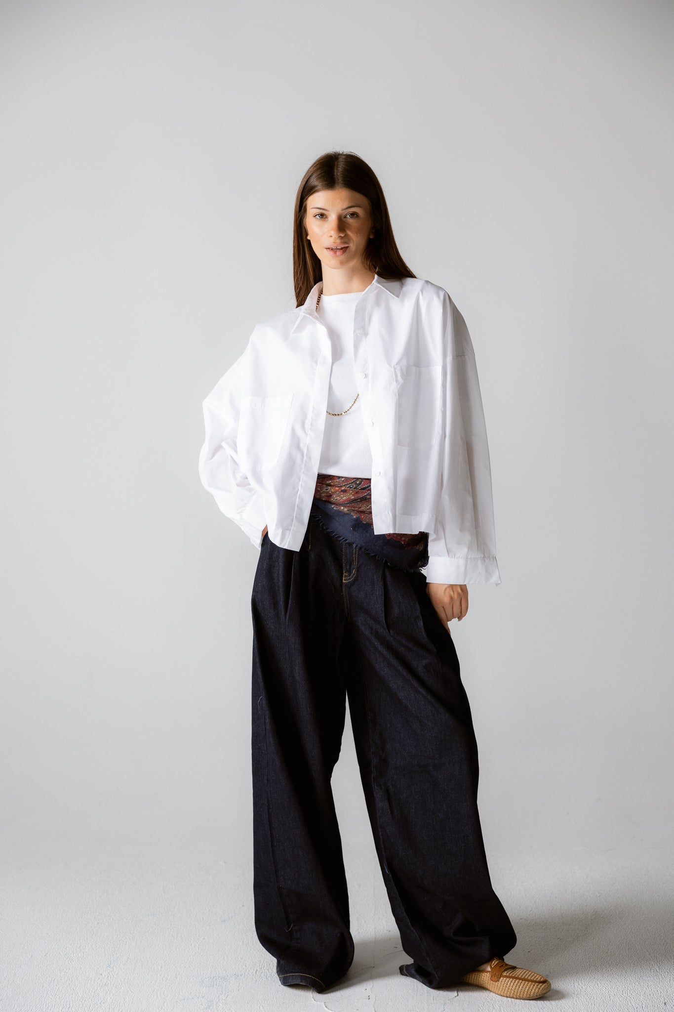 Cropi Shirt White - AB ESSENTIALS