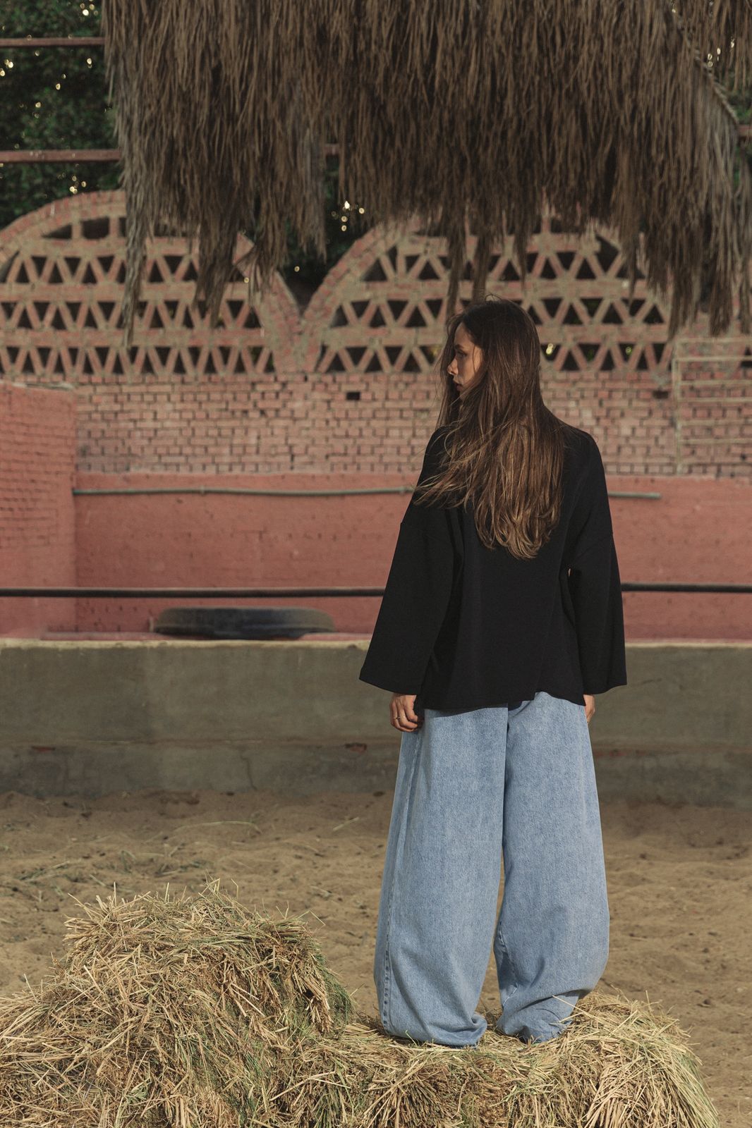 Daily Tee Black - AB ESSENTIALS