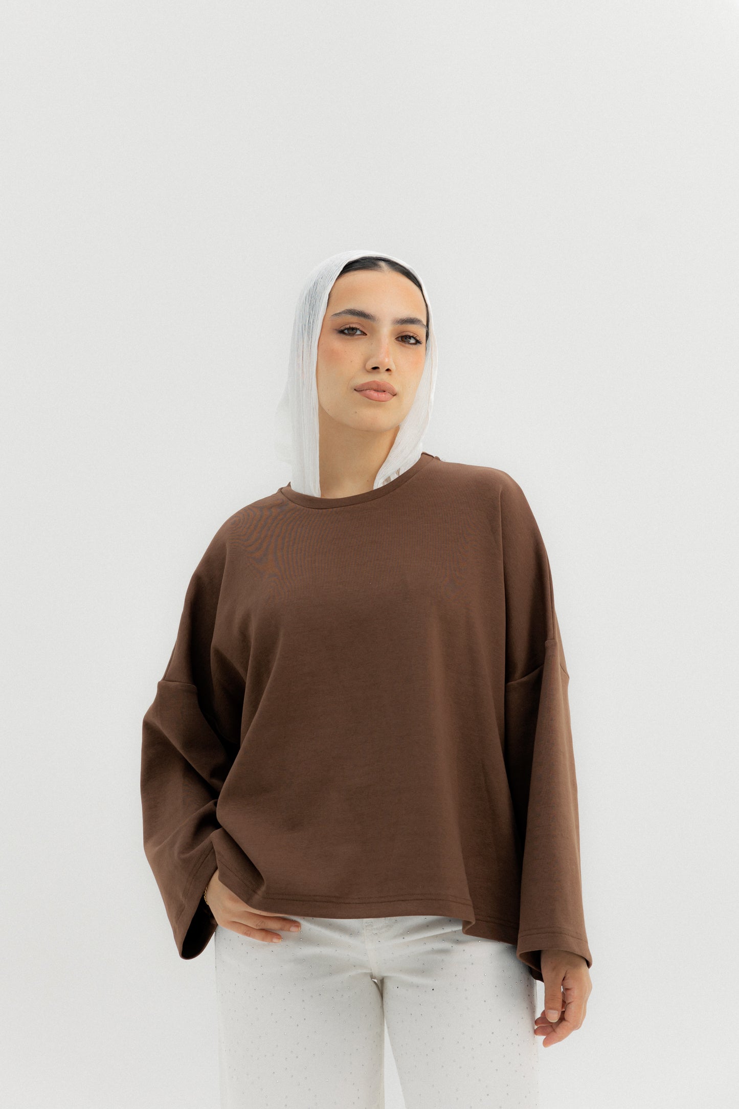 Daily Tee Chocolate - AB ESSENTIALS