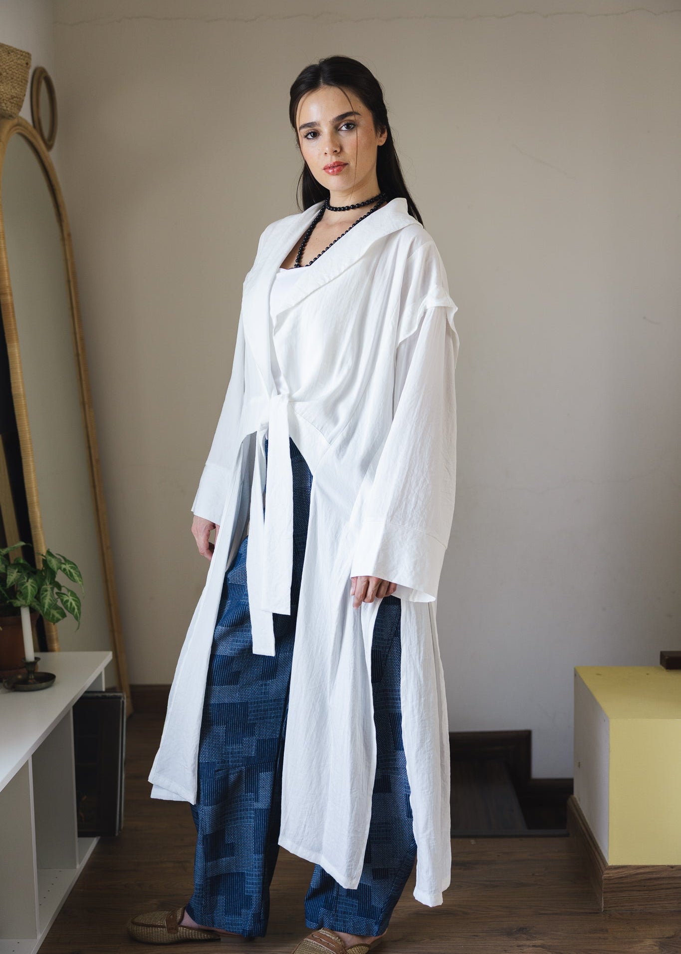 Day Dream Cardigan White - AB ESSENTIALS