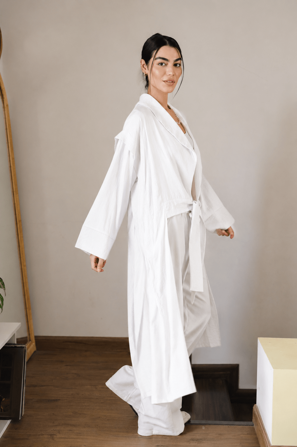 Day Dream Cardigan White - AB ESSENTIALS