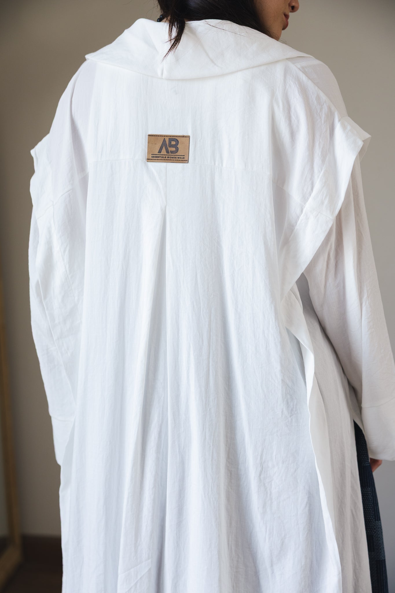 Day Dream Cardigan White - AB ESSENTIALS