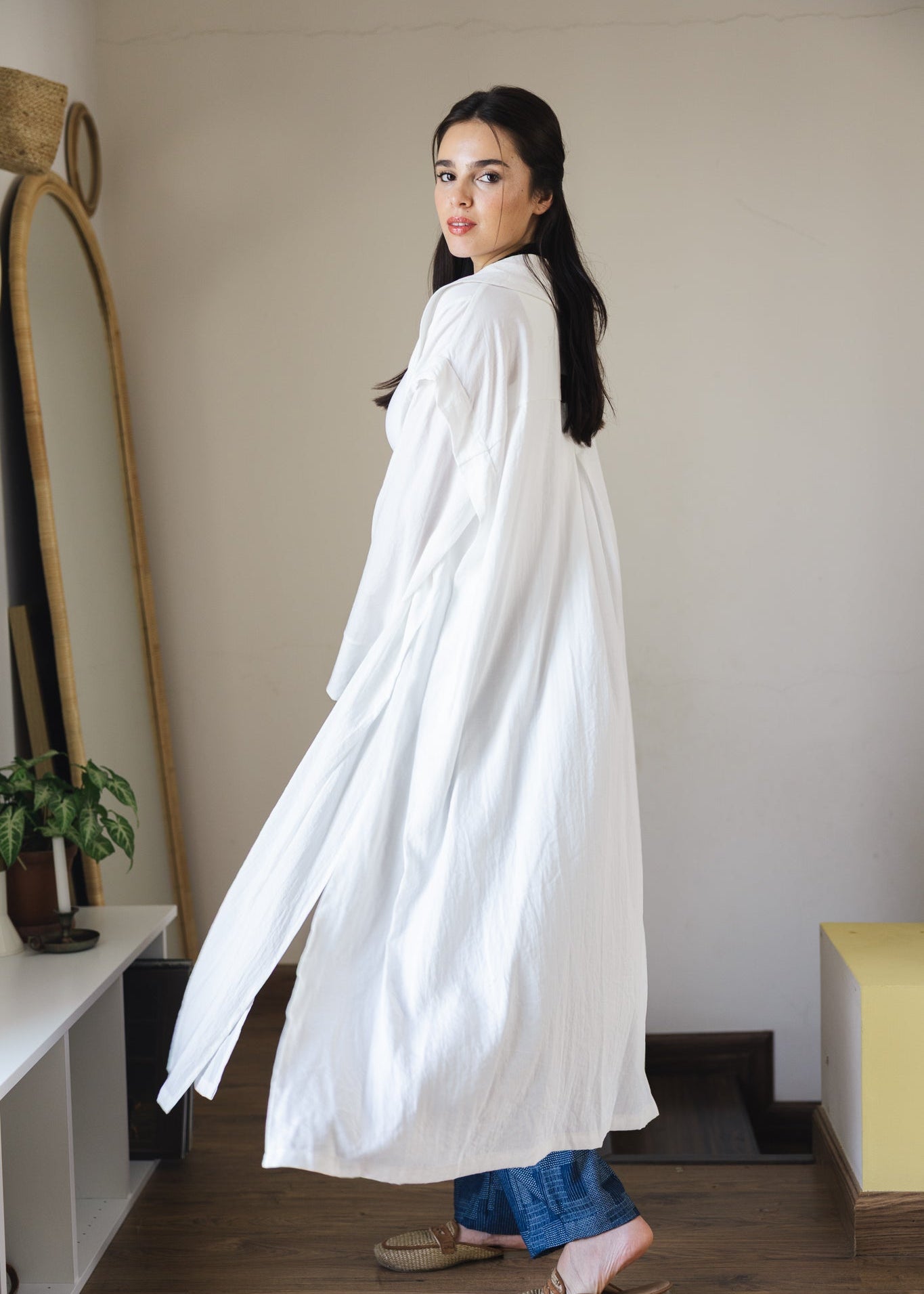 Day Dream Cardigan White - AB ESSENTIALS