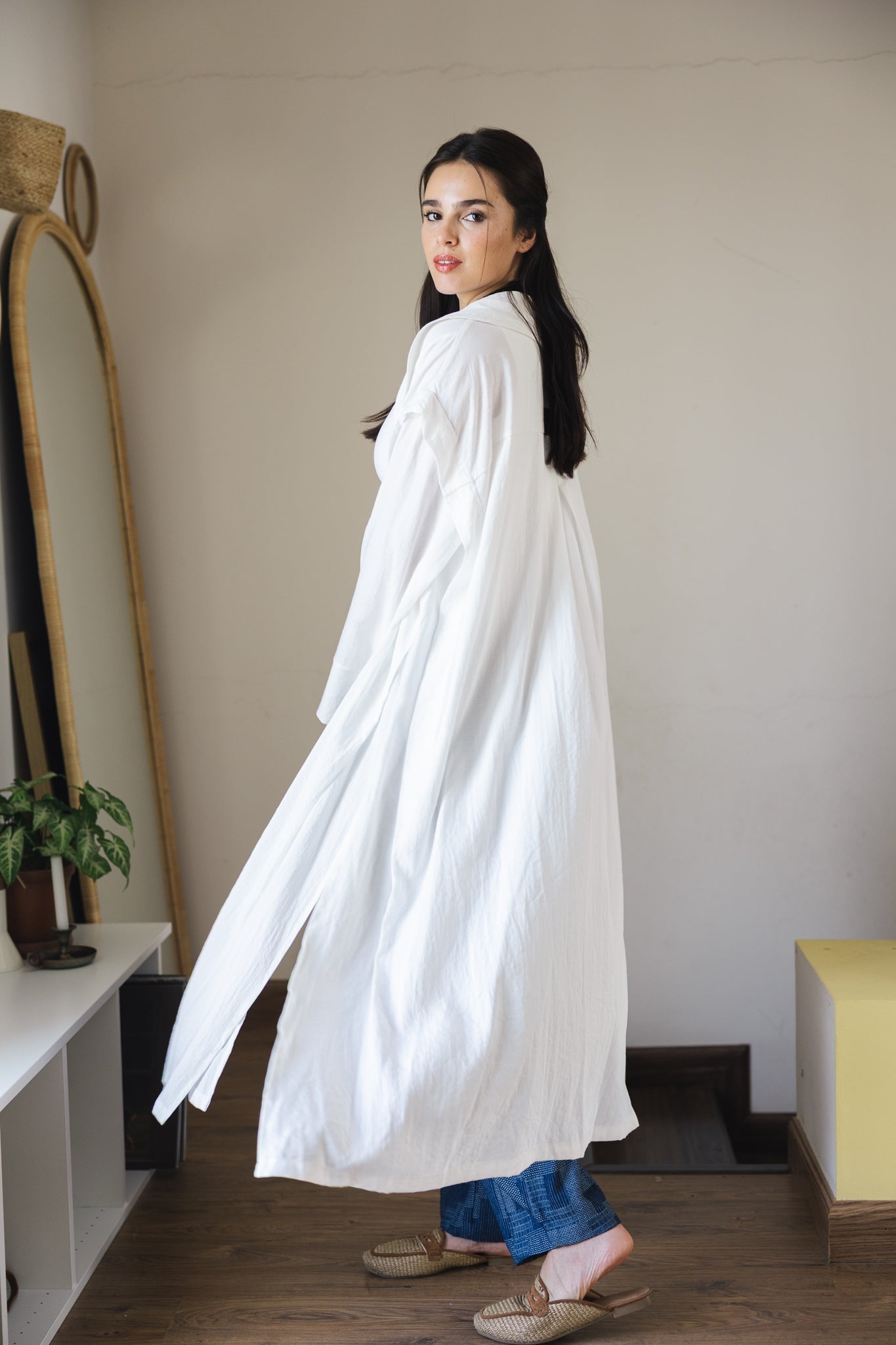 Day Dream Cardigan White - AB ESSENTIALS