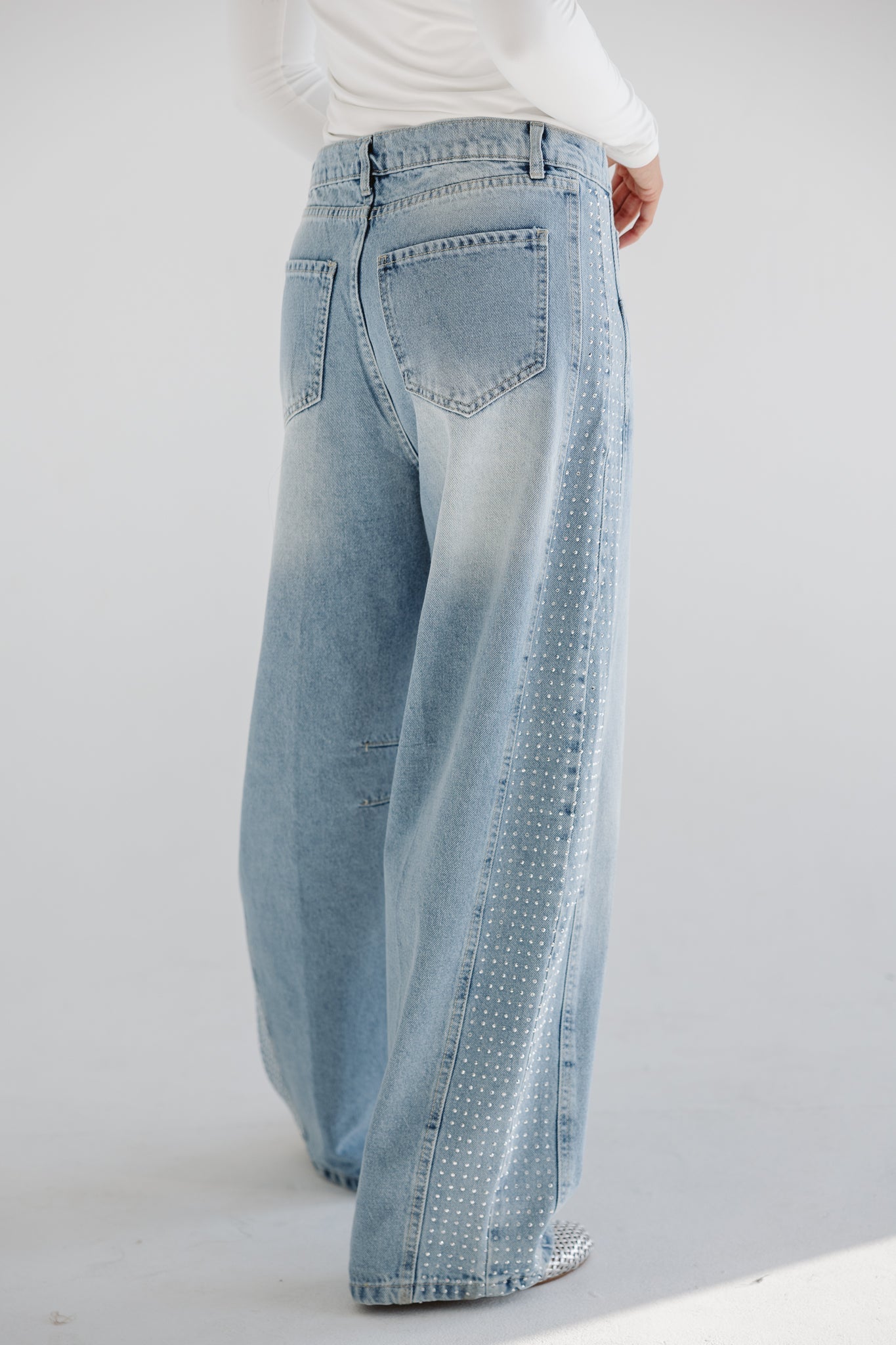 Diamond Parachute Pants Ice - AB ESSENTIALS
