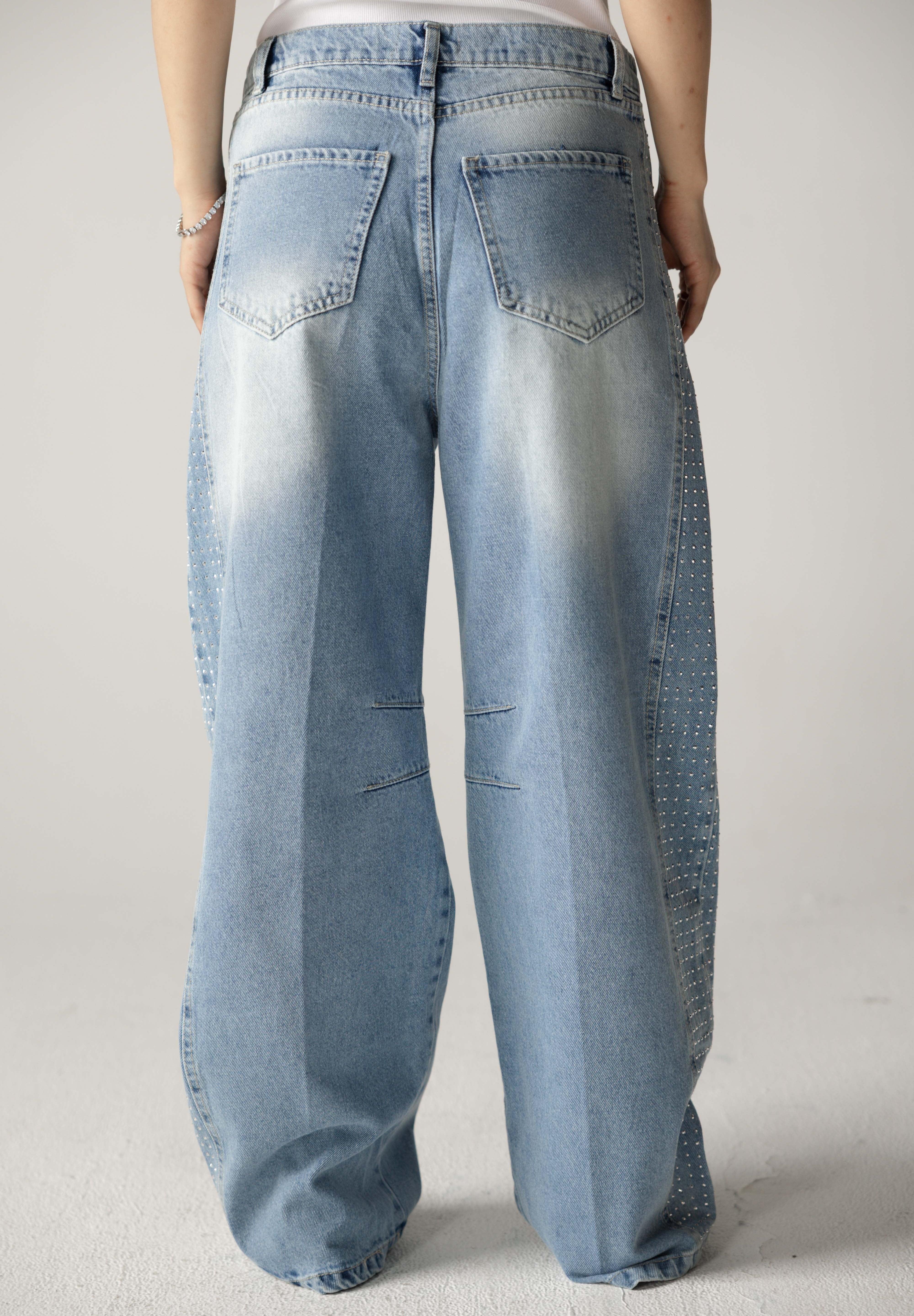 Diamond Parachute Pants Ice - AB ESSENTIALS