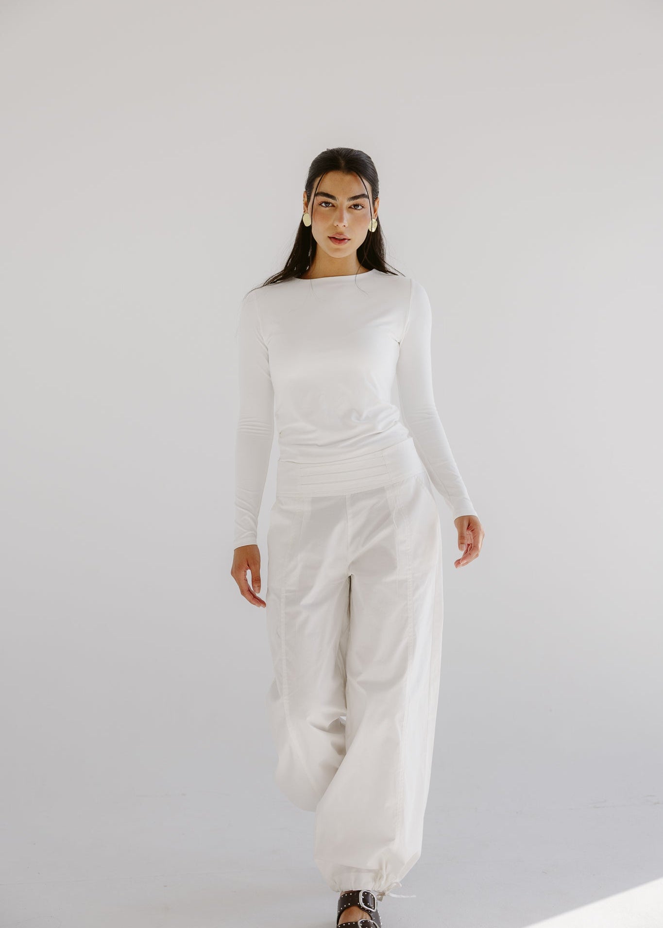 Easy Pants White - AB ESSENTIALS