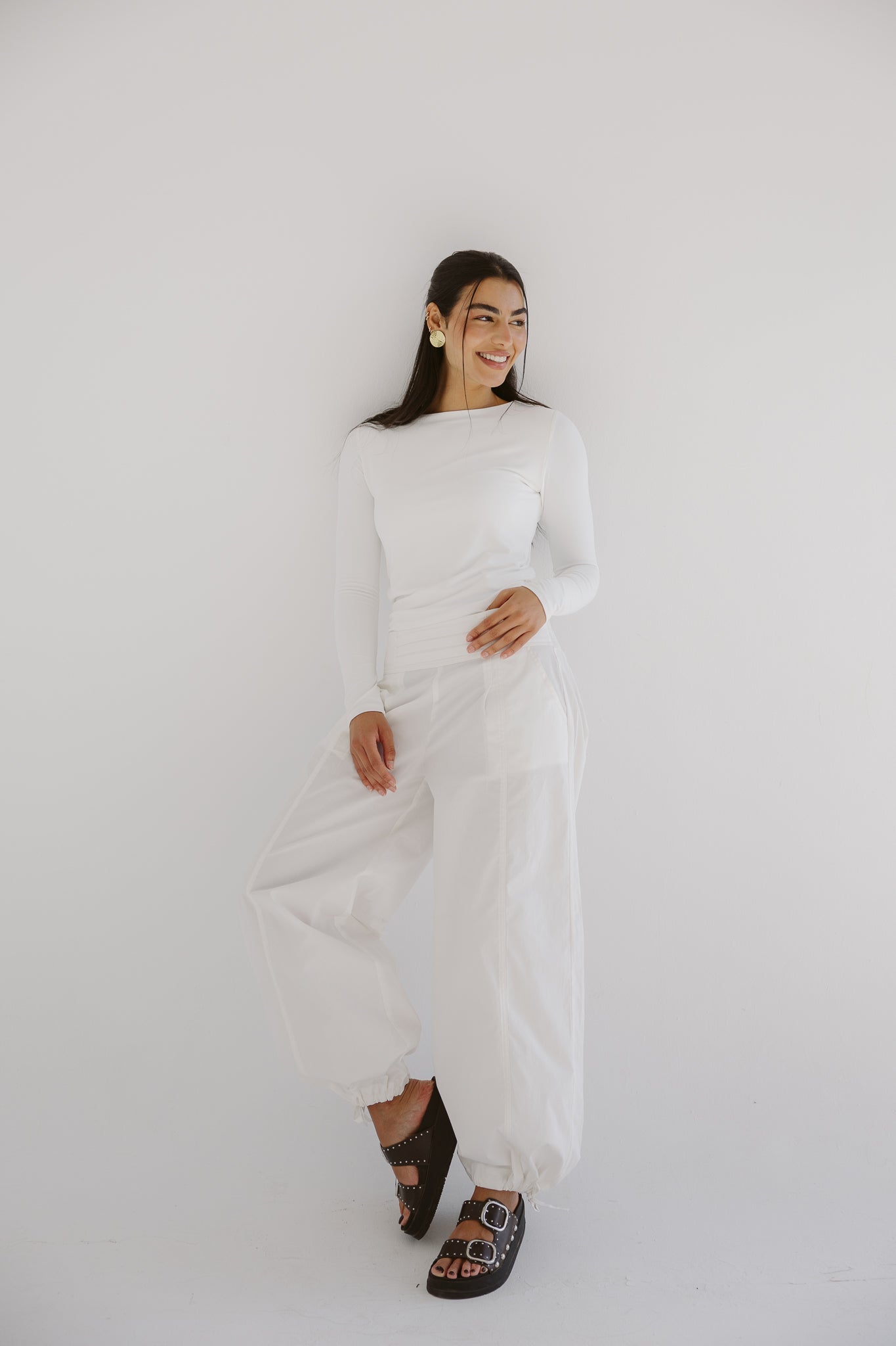 Easy Pants White - AB ESSENTIALS