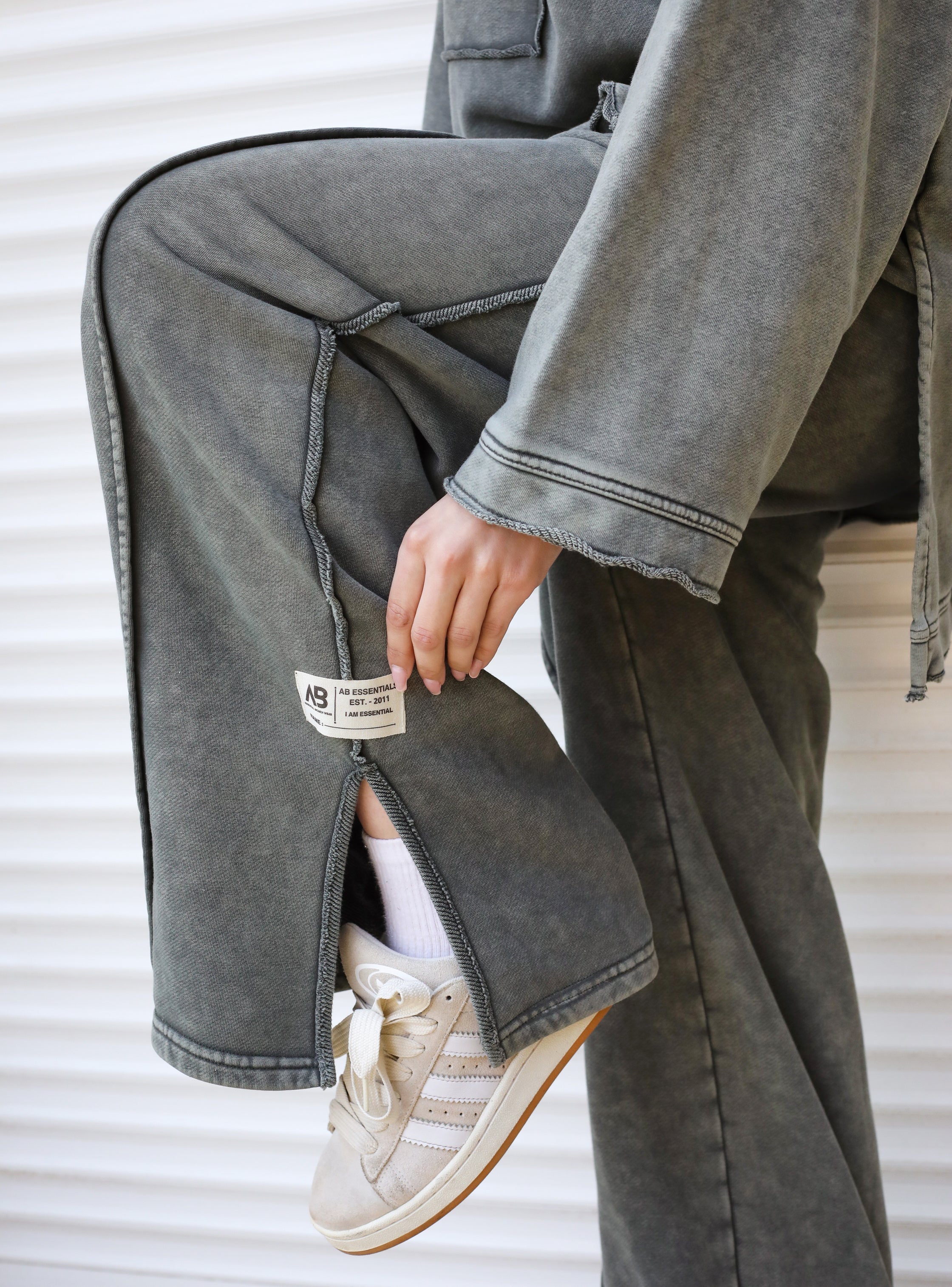 Everyday Set Washed Olive - AB ESSENTIALS