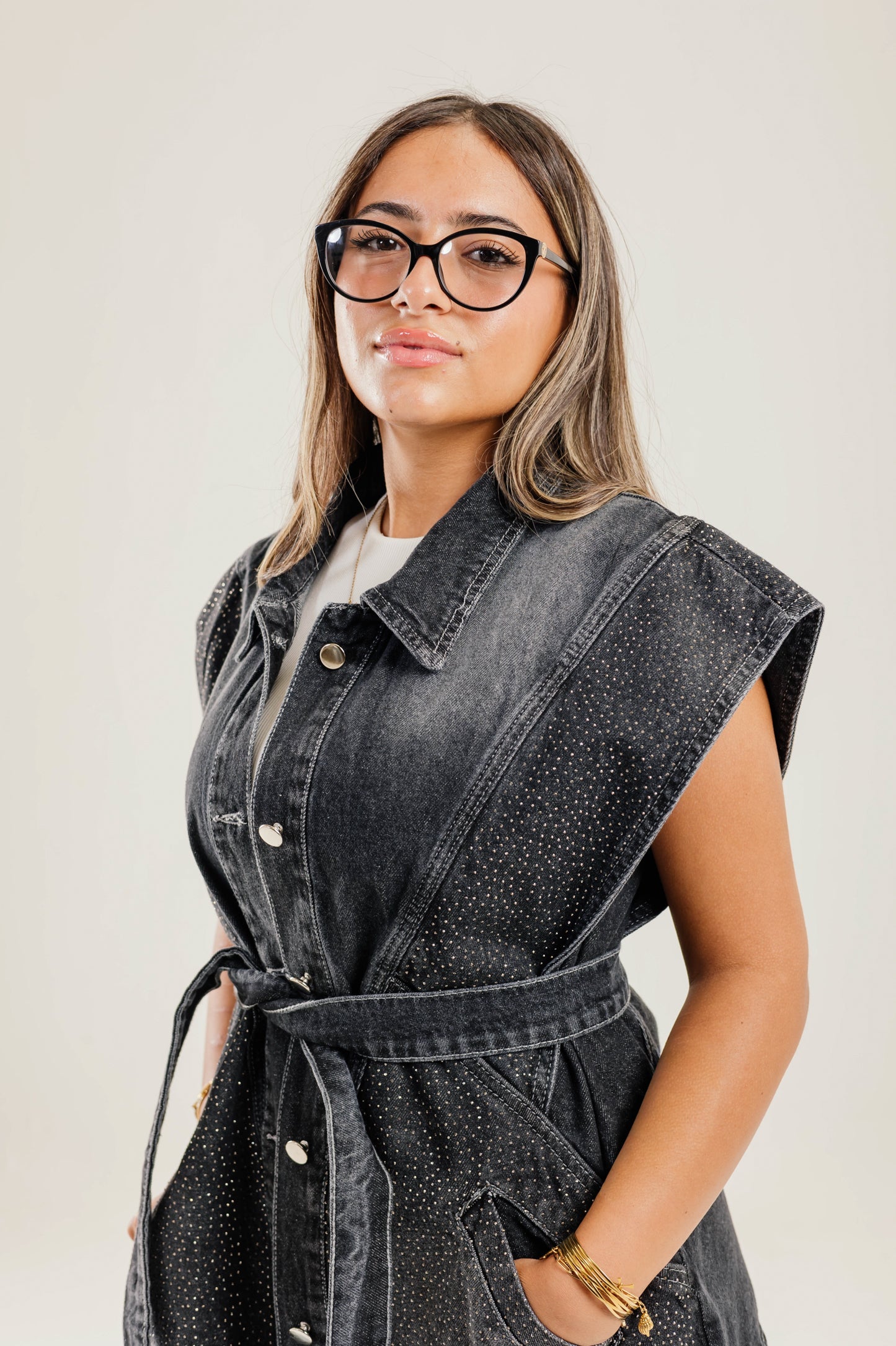 Glitra Vest Black - AB ESSENTIALS
