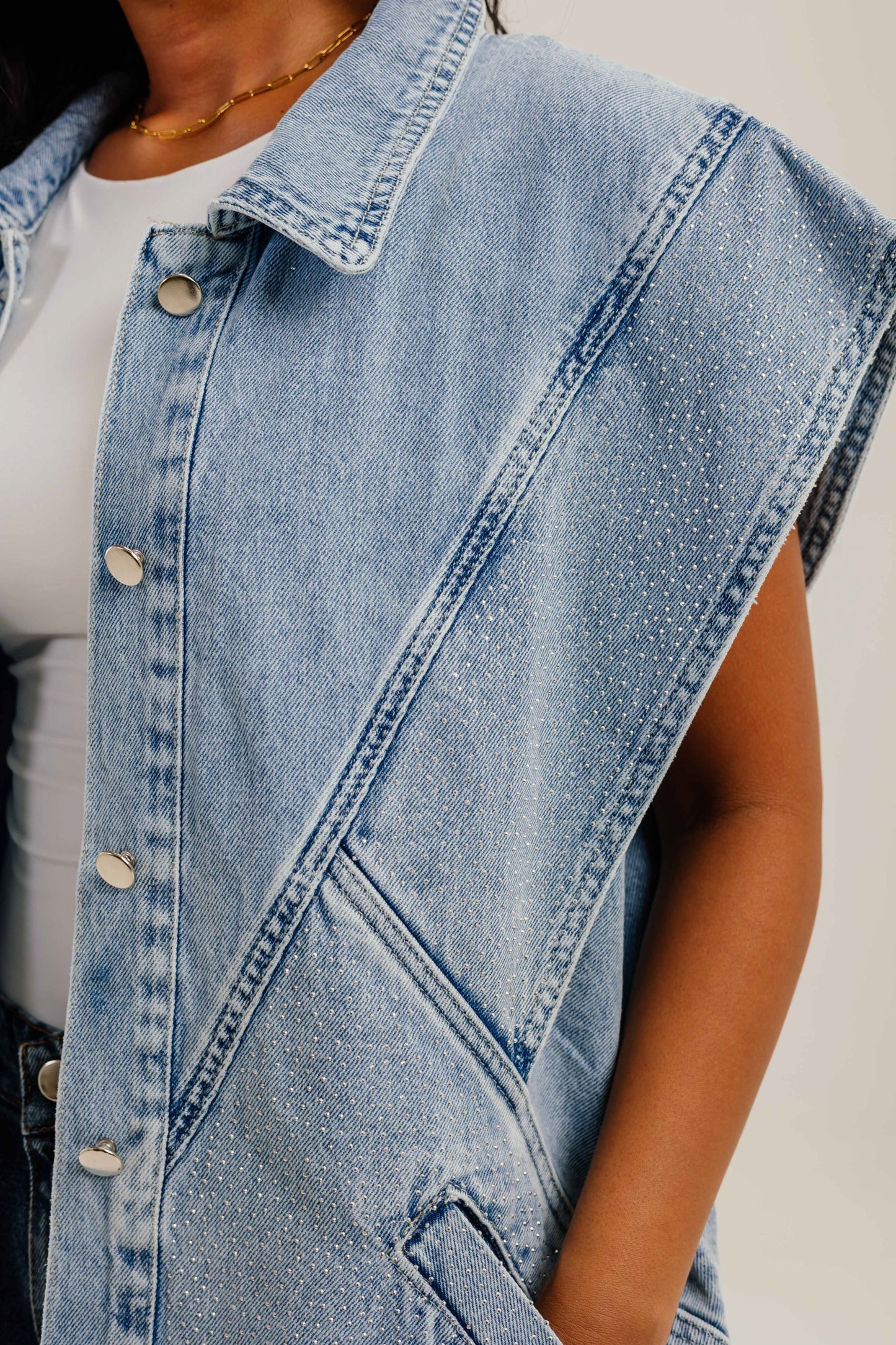 Glitra Vest Blue - AB ESSENTIALS