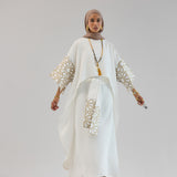 Layal White - AB ESSENTIALS