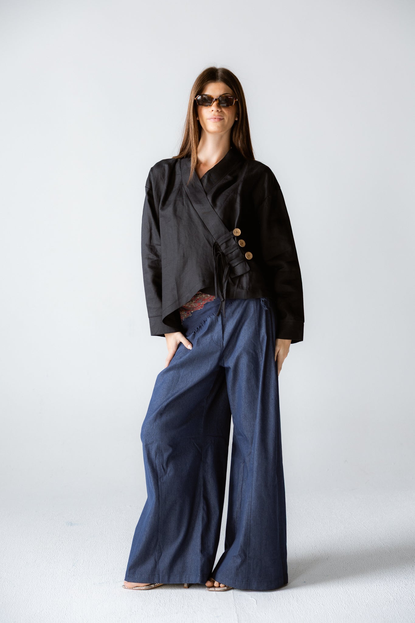 Linen Air Top Black - AB ESSENTIALS