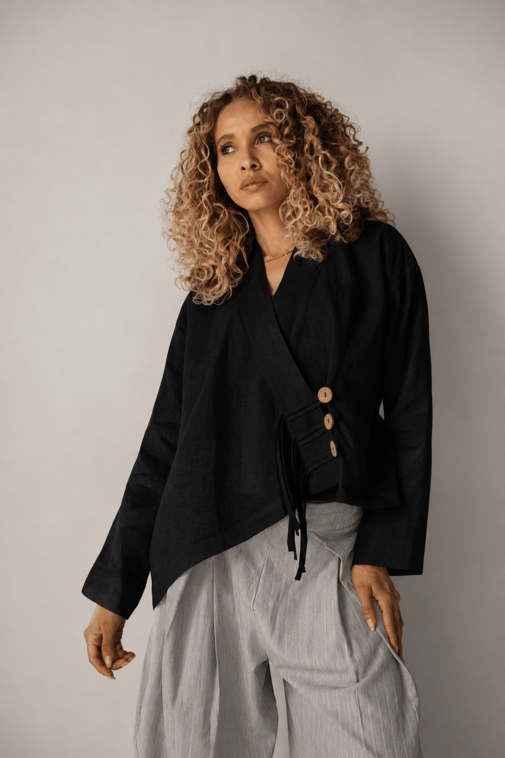 Linen Air Top Black - AB ESSENTIALS