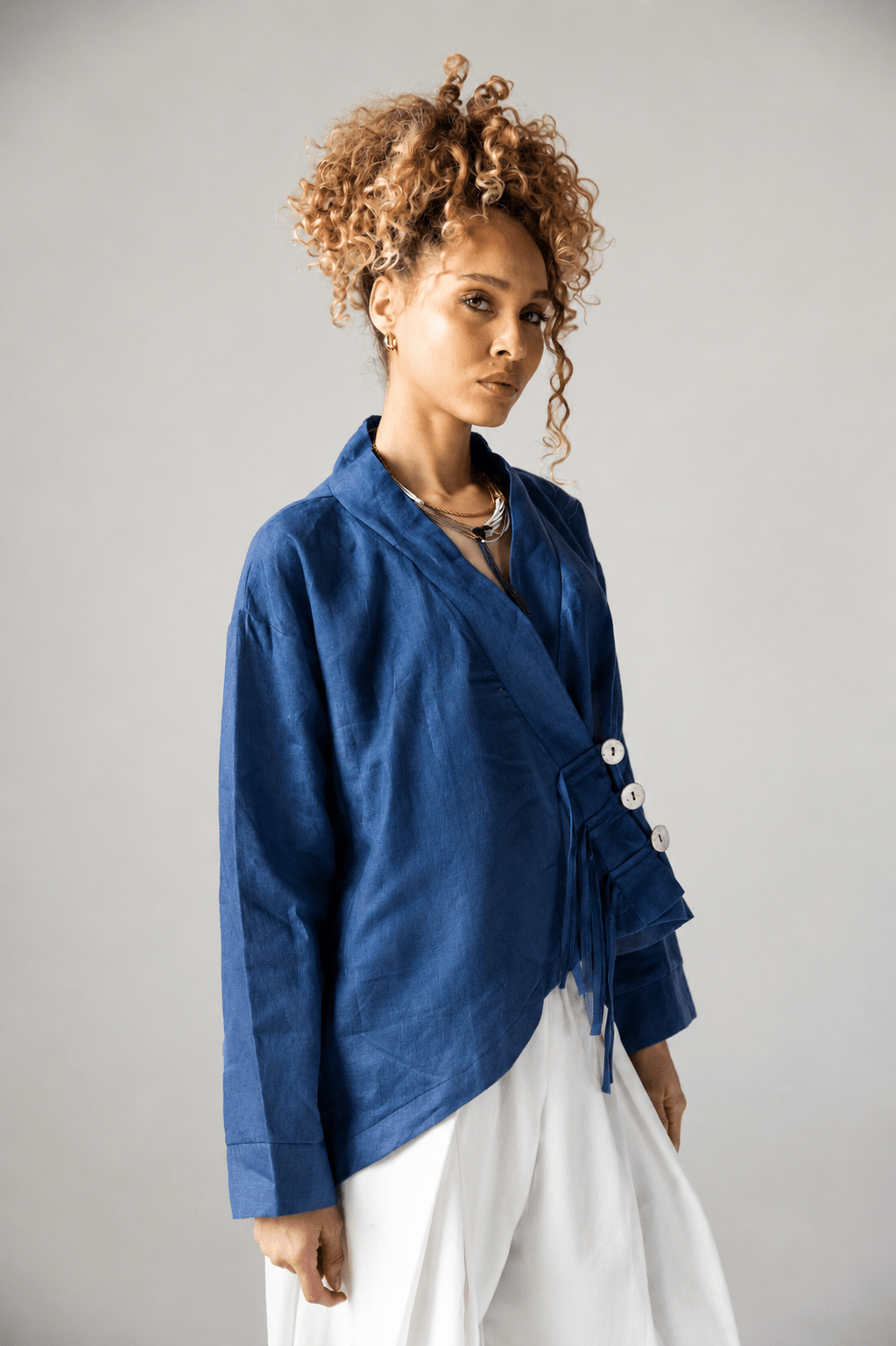 Linen Air Top Navy - AB ESSENTIALS