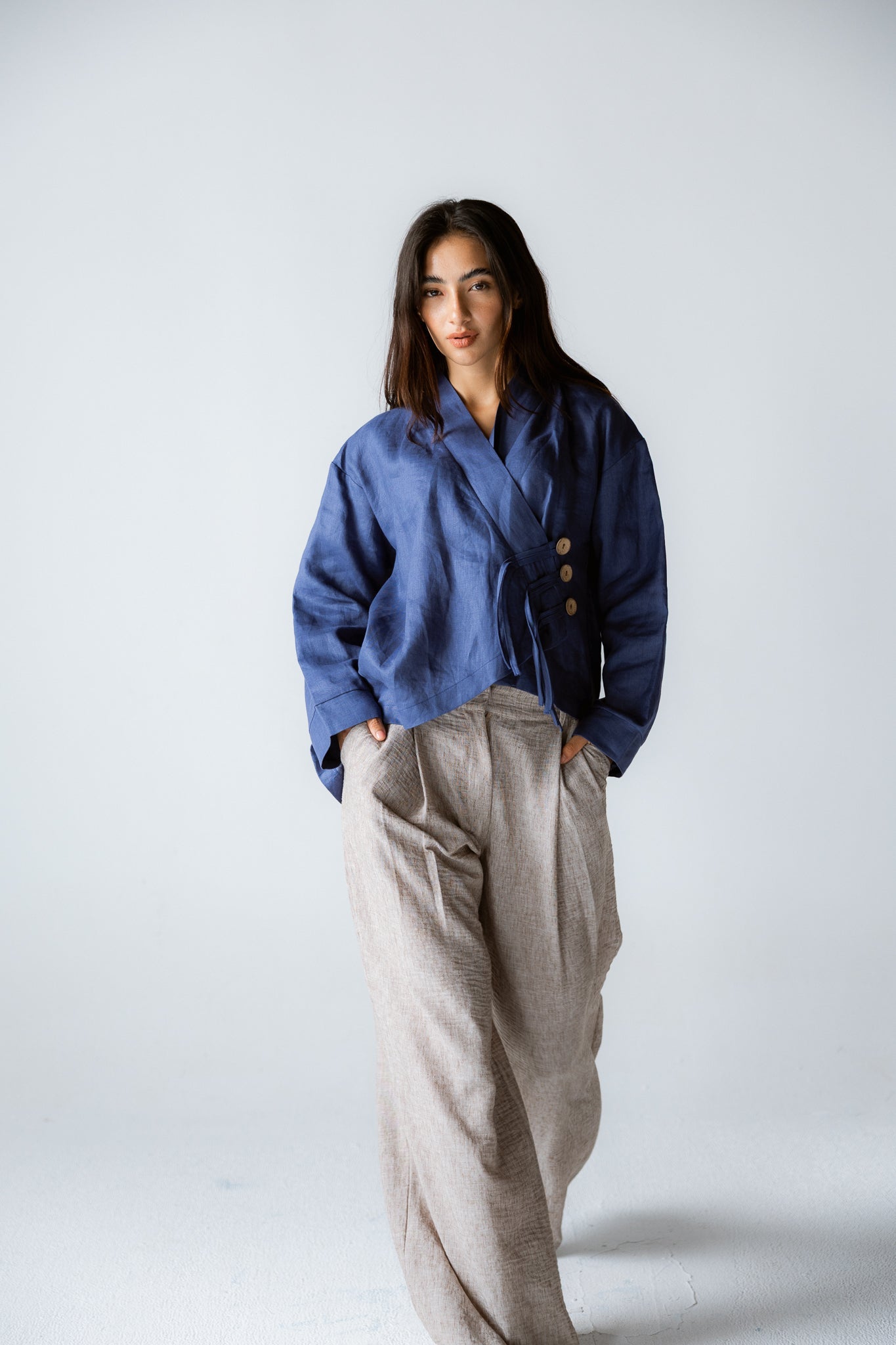 Linen Air Top Navy - AB ESSENTIALS