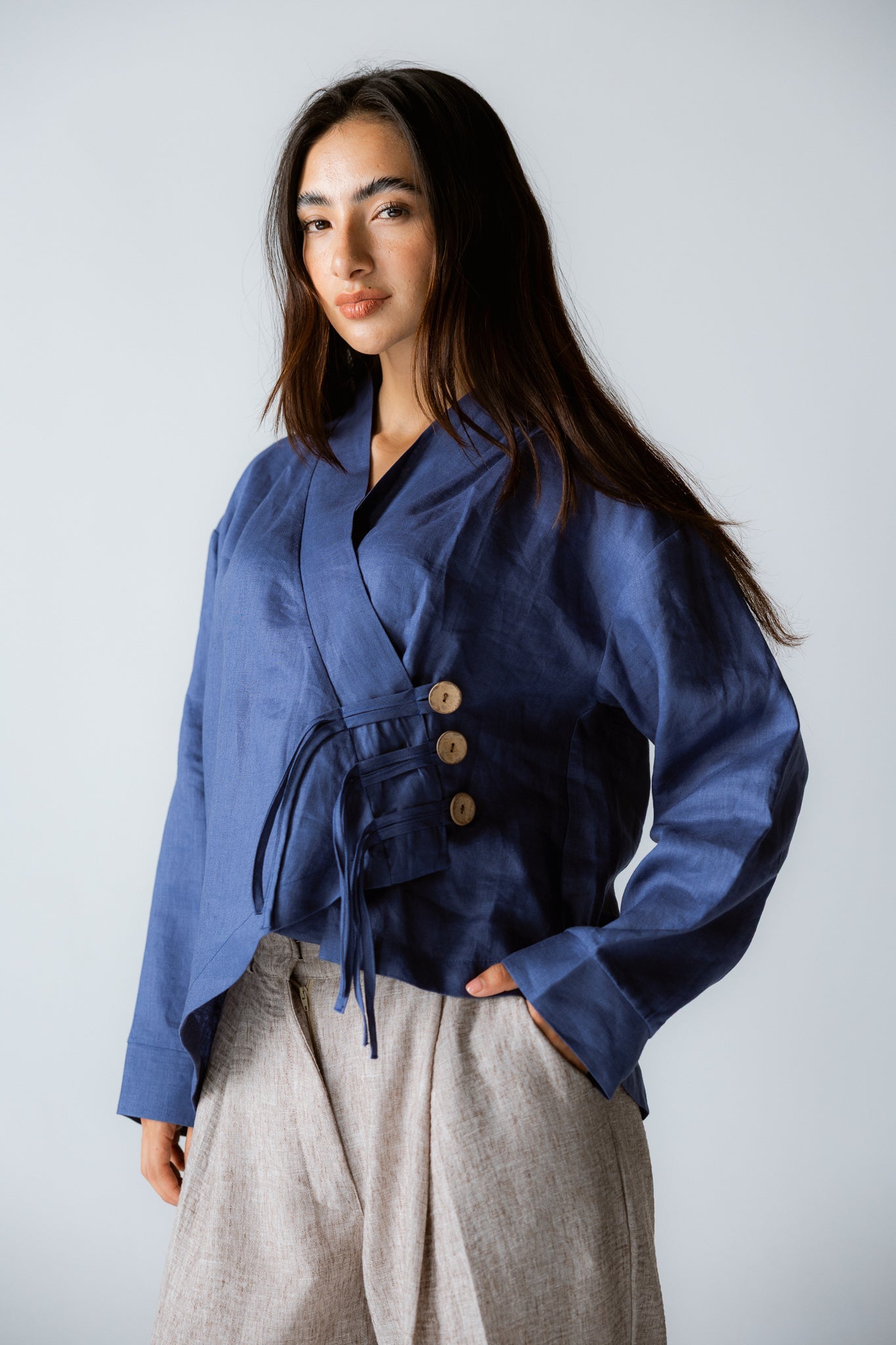 Linen Air Top Navy - AB ESSENTIALS