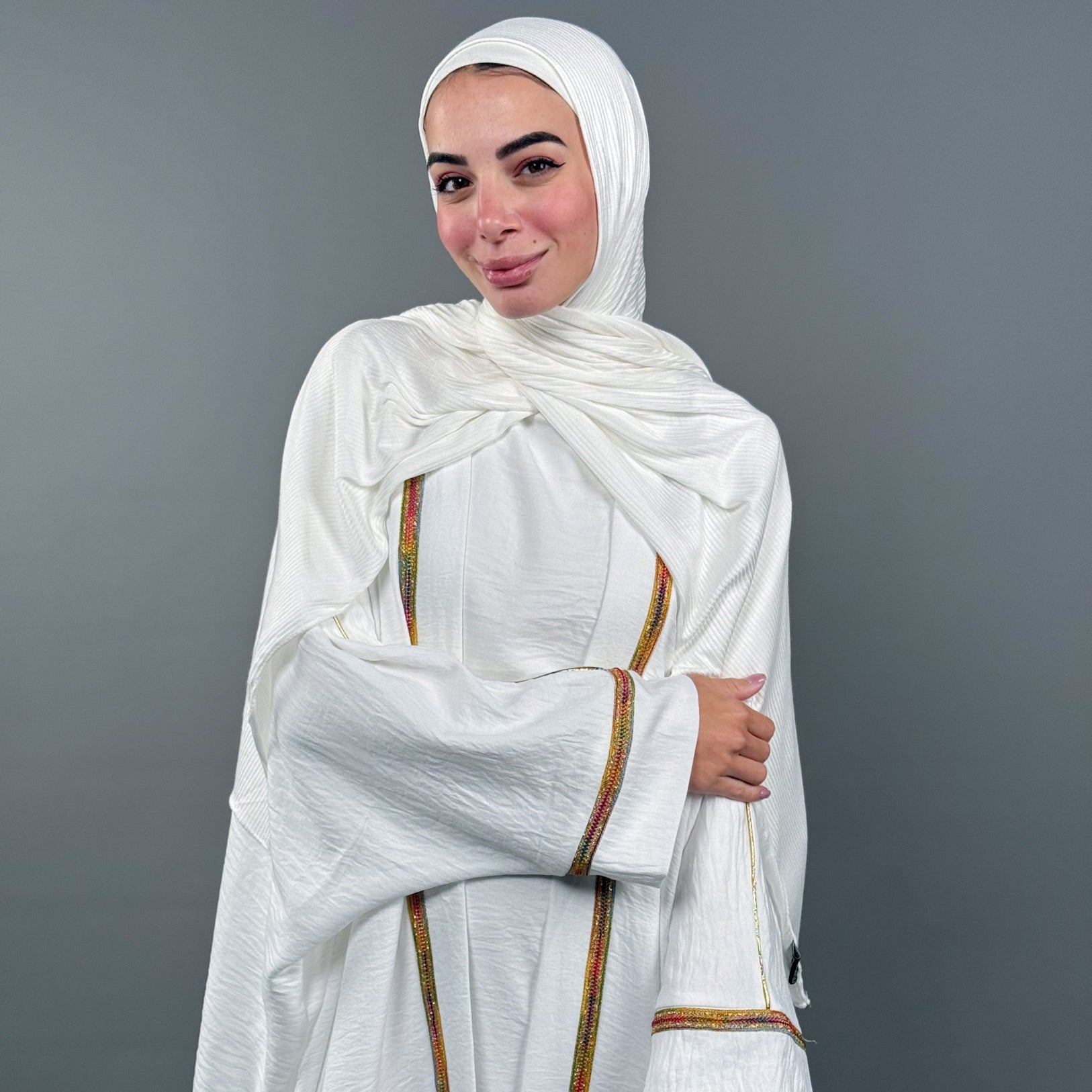 Madina Kaftan - AB ESSENTIALS