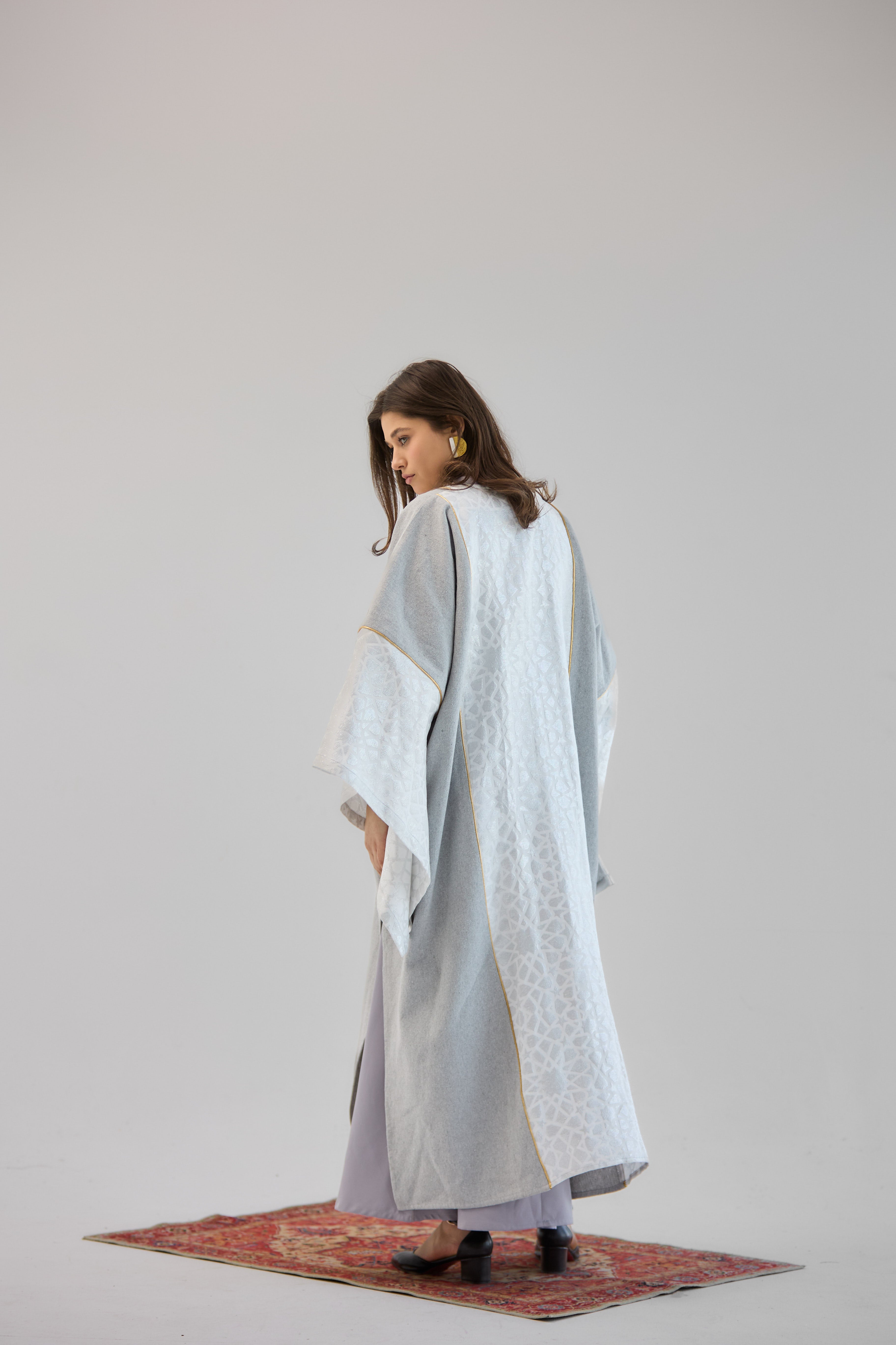 Mashrabeya Silver Kaftan - AB ESSENTIALS