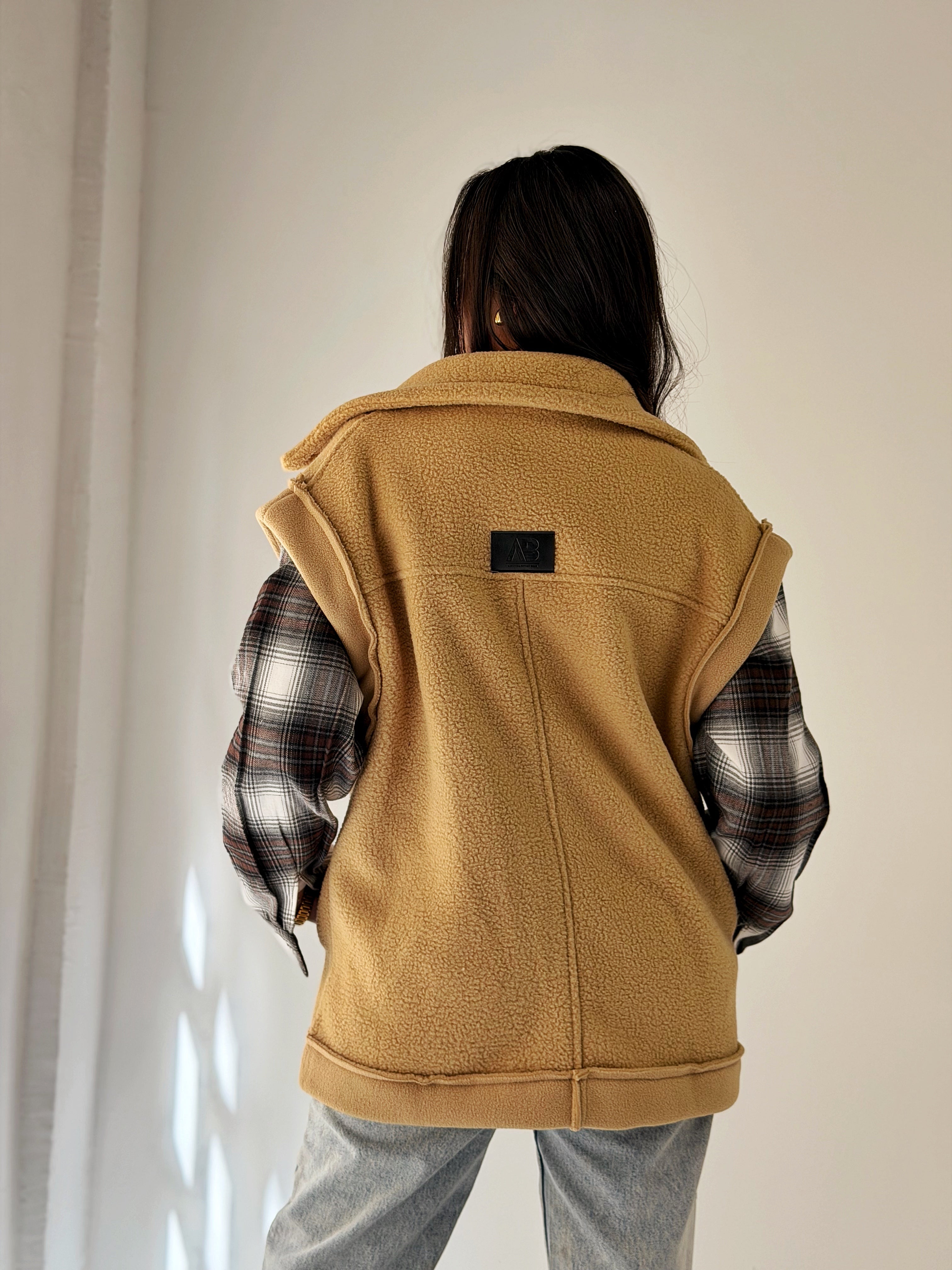 Must Have Furry Cafe - AB ESSENTIALS