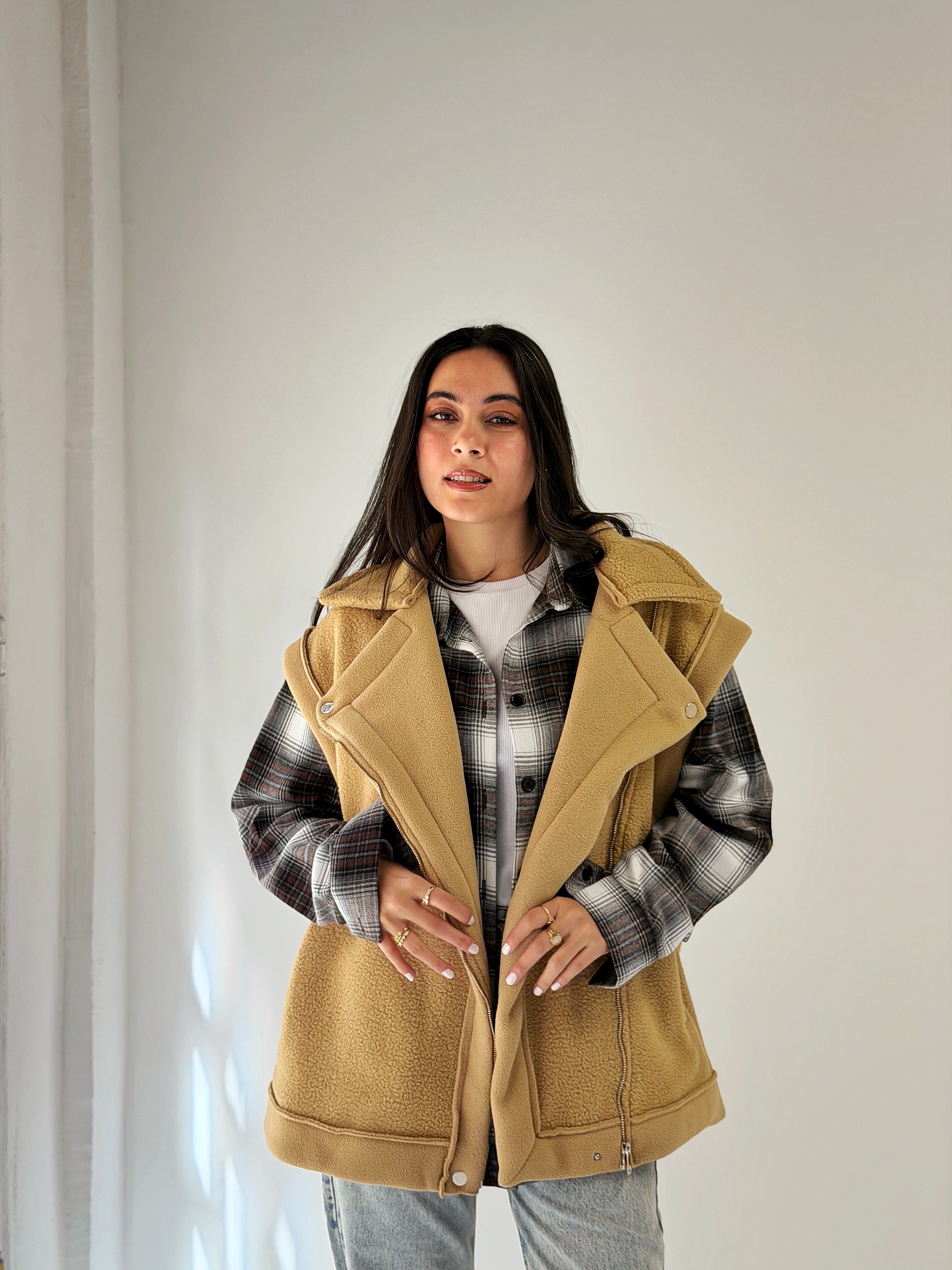 Must Have Furry Cafe - AB ESSENTIALS