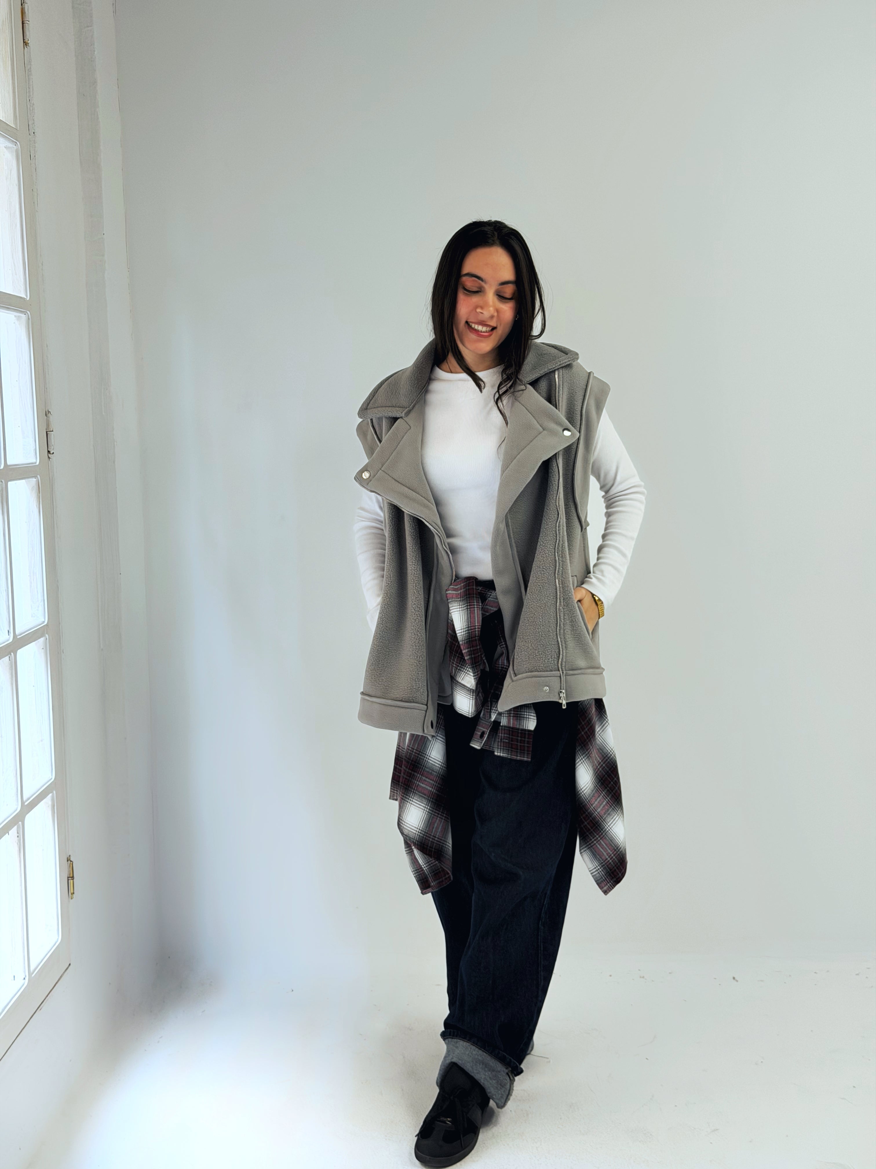 Must Have Furry Grey - AB ESSENTIALS