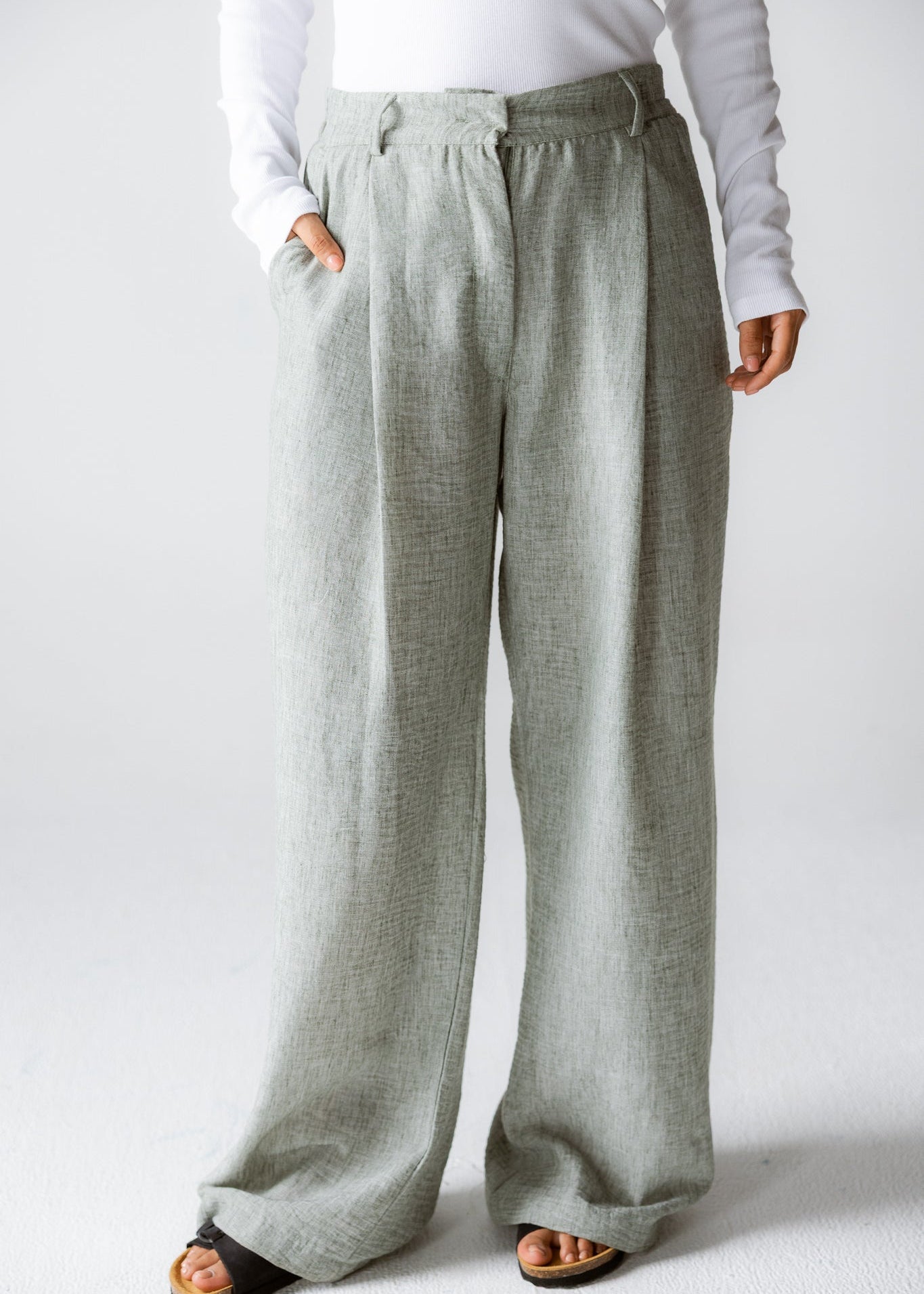 Must Have Linen Pants Olive - AB ESSENTIALS