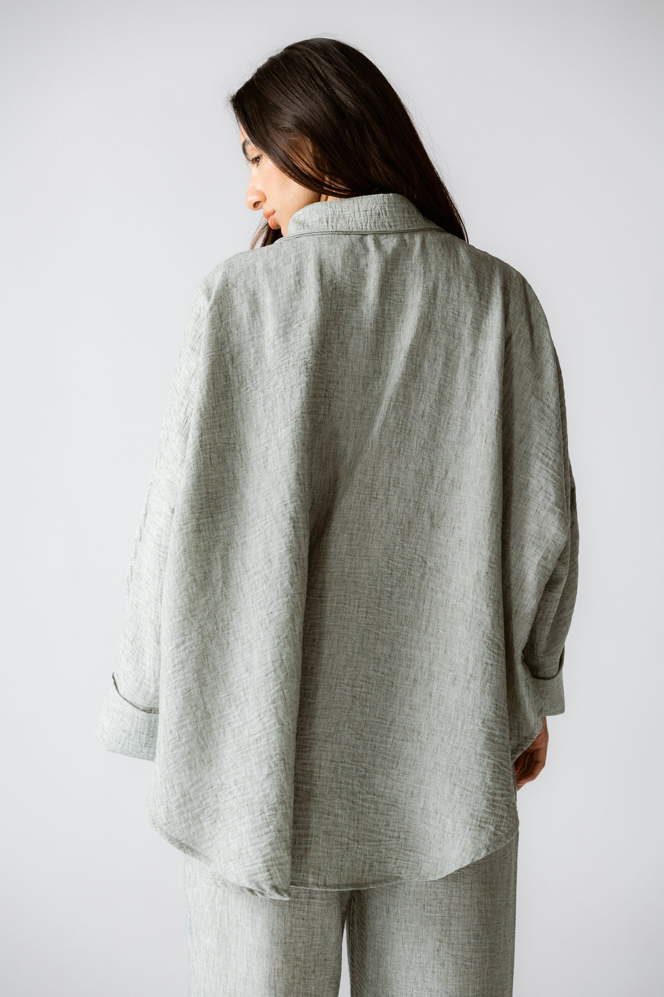 Must Have Linen Shirt Olive - AB ESSENTIALS