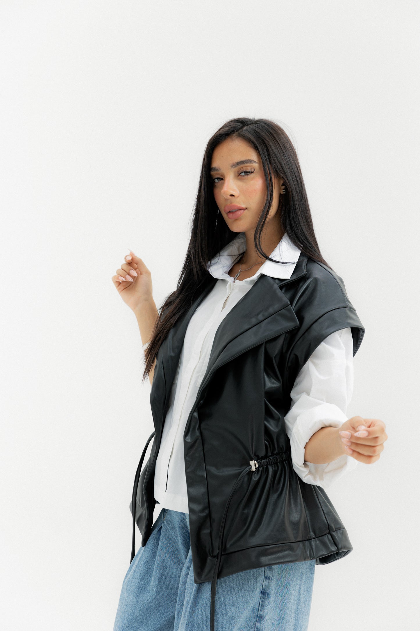 Pulse Vest Black - AB ESSENTIALS