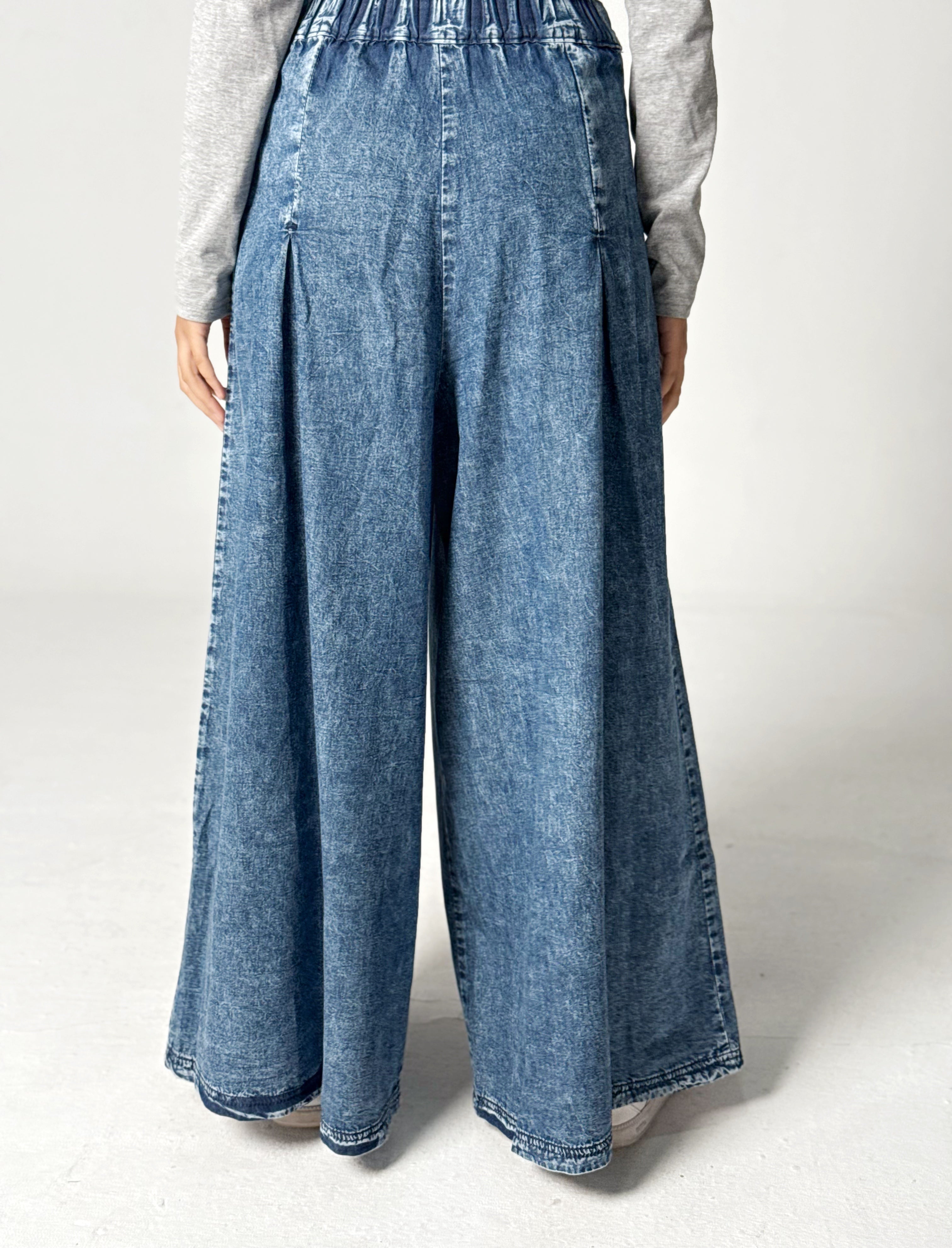 Raha Pants Blue - AB ESSENTIALS