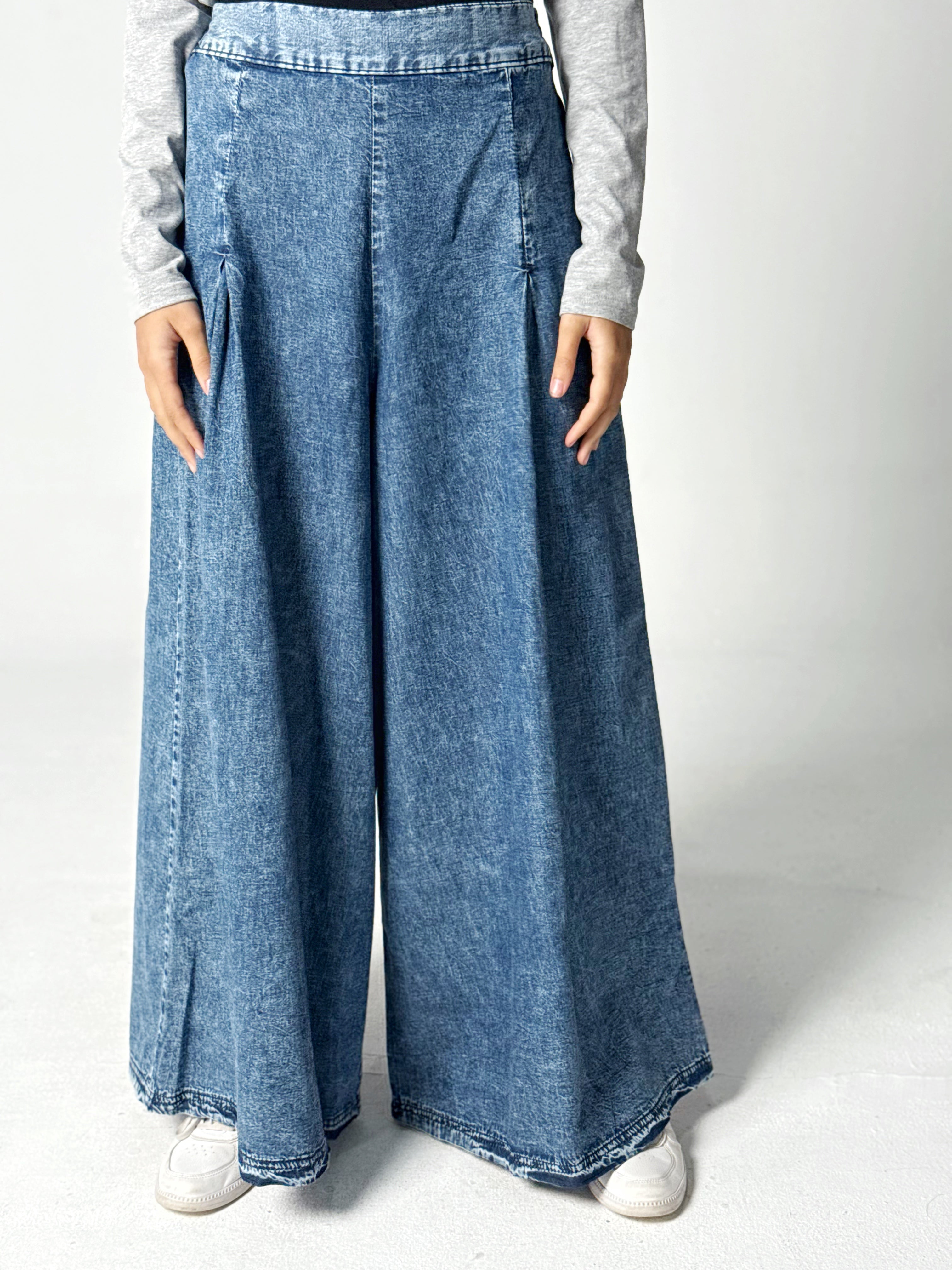Raha Pants Blue - AB ESSENTIALS