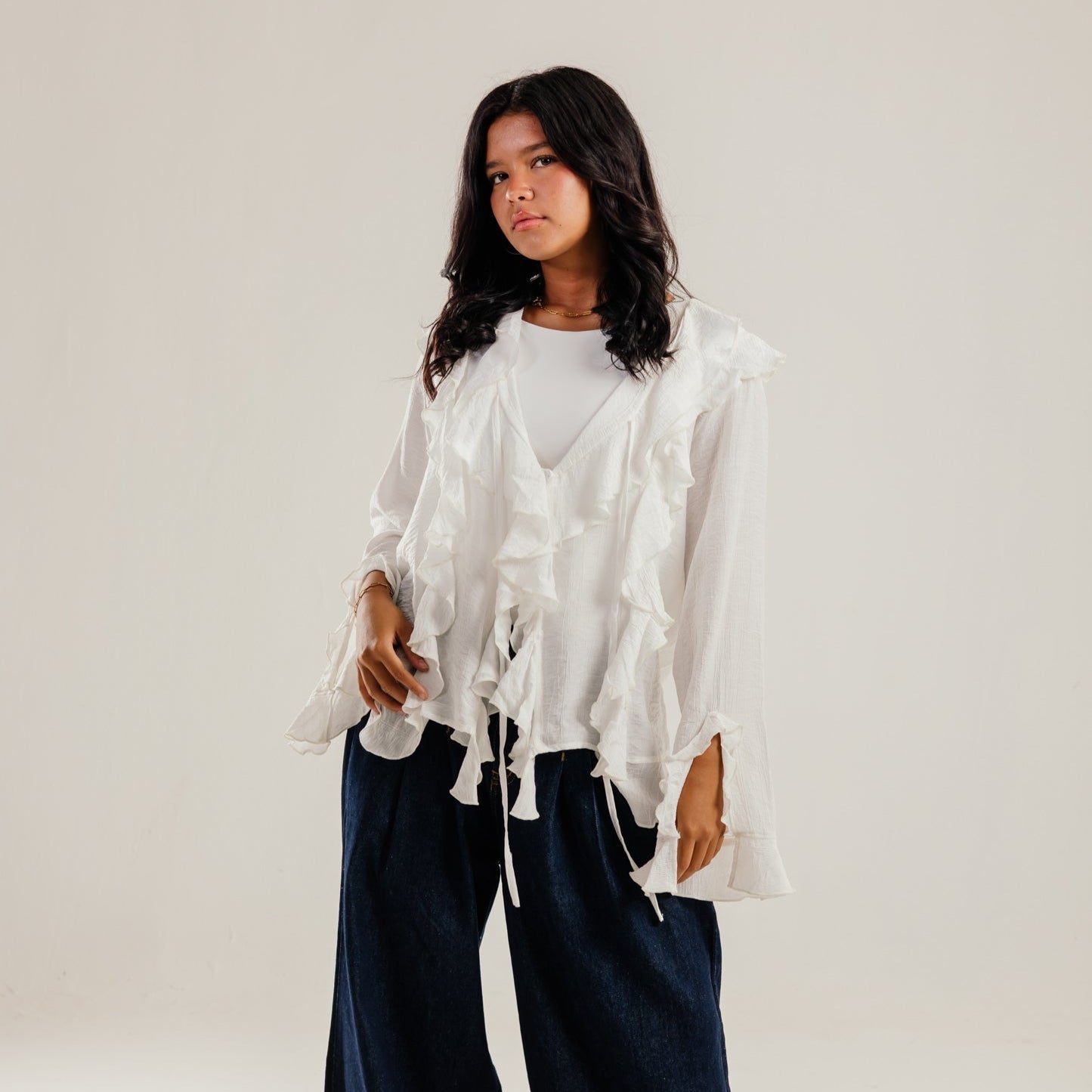 Ruffled Top White - AB ESSENTIALS