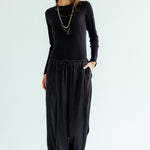 Satin Glow Pants Black - AB ESSENTIALS