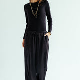 Satin Glow Pants Black - AB ESSENTIALS