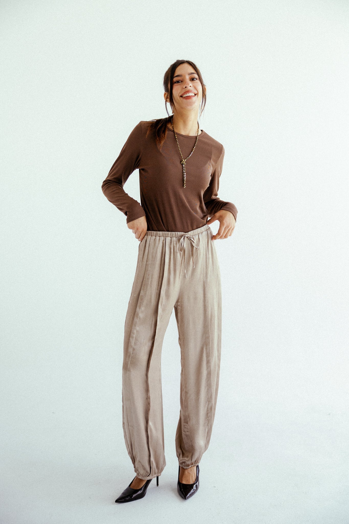 Satin Glow Pants Gold - AB ESSENTIALS