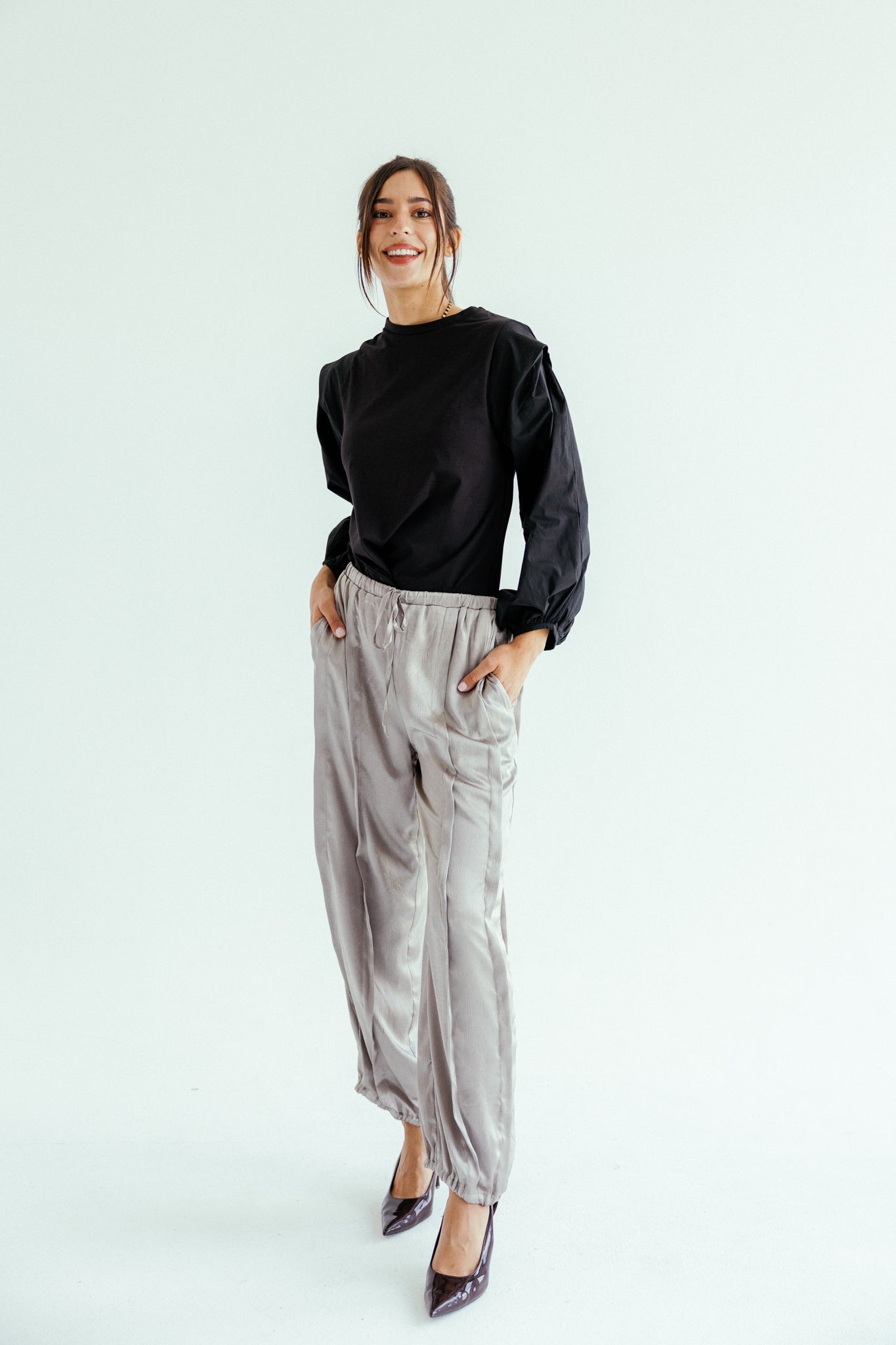 Satin Glow Pants Silver - AB ESSENTIALS