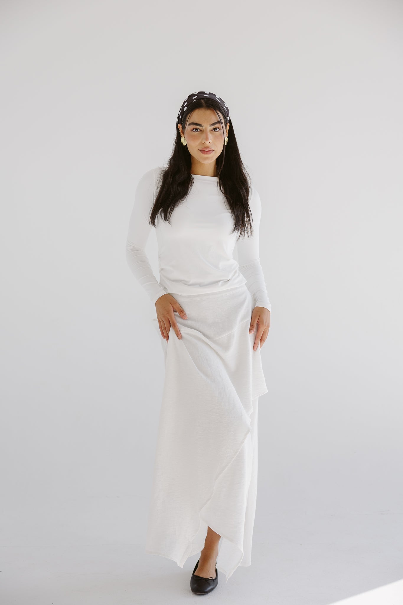 Seashell Skirt White - AB ESSENTIALS