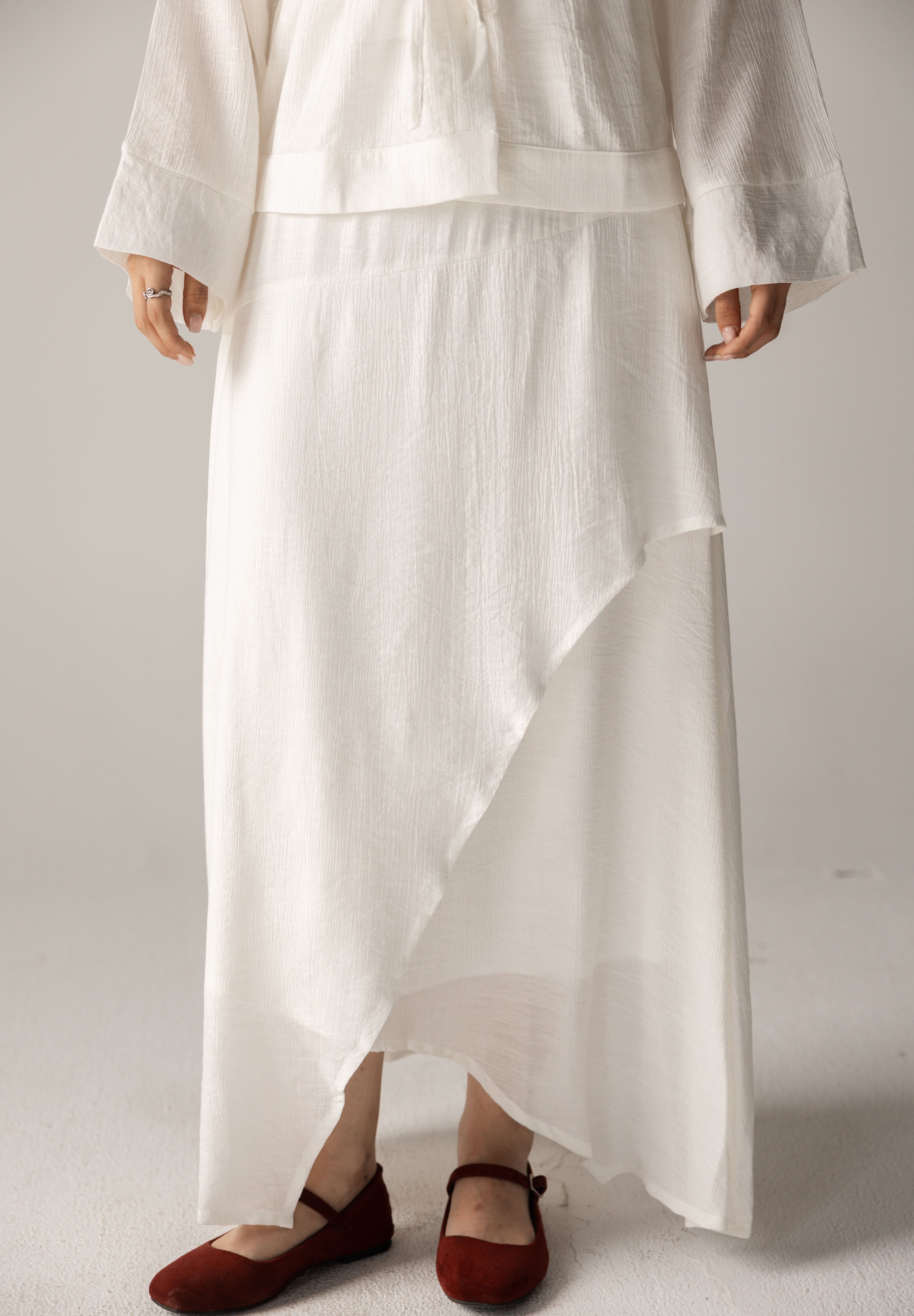 Seashell Skirt White - AB ESSENTIALS