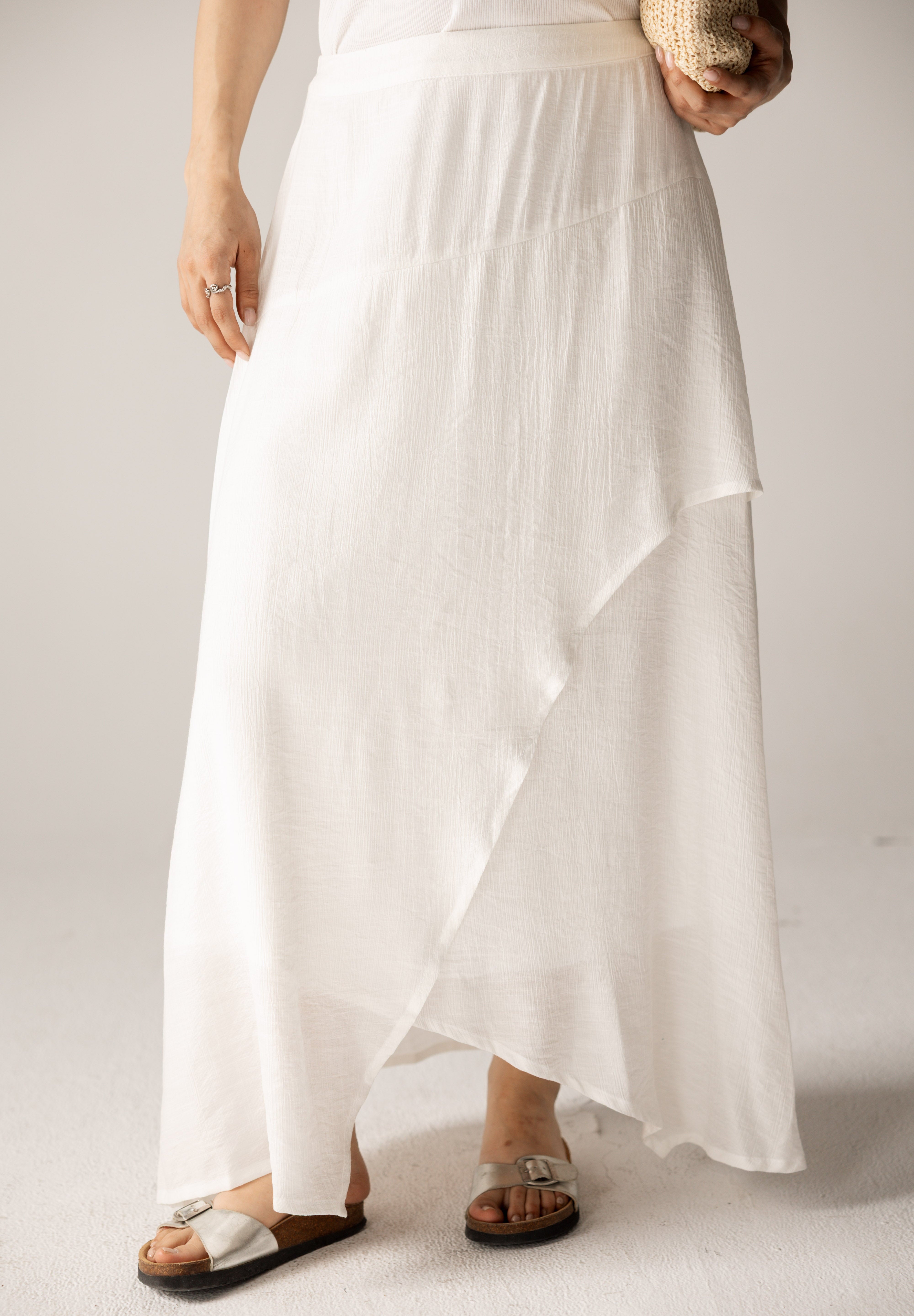 Seashell Skirt White - AB ESSENTIALS