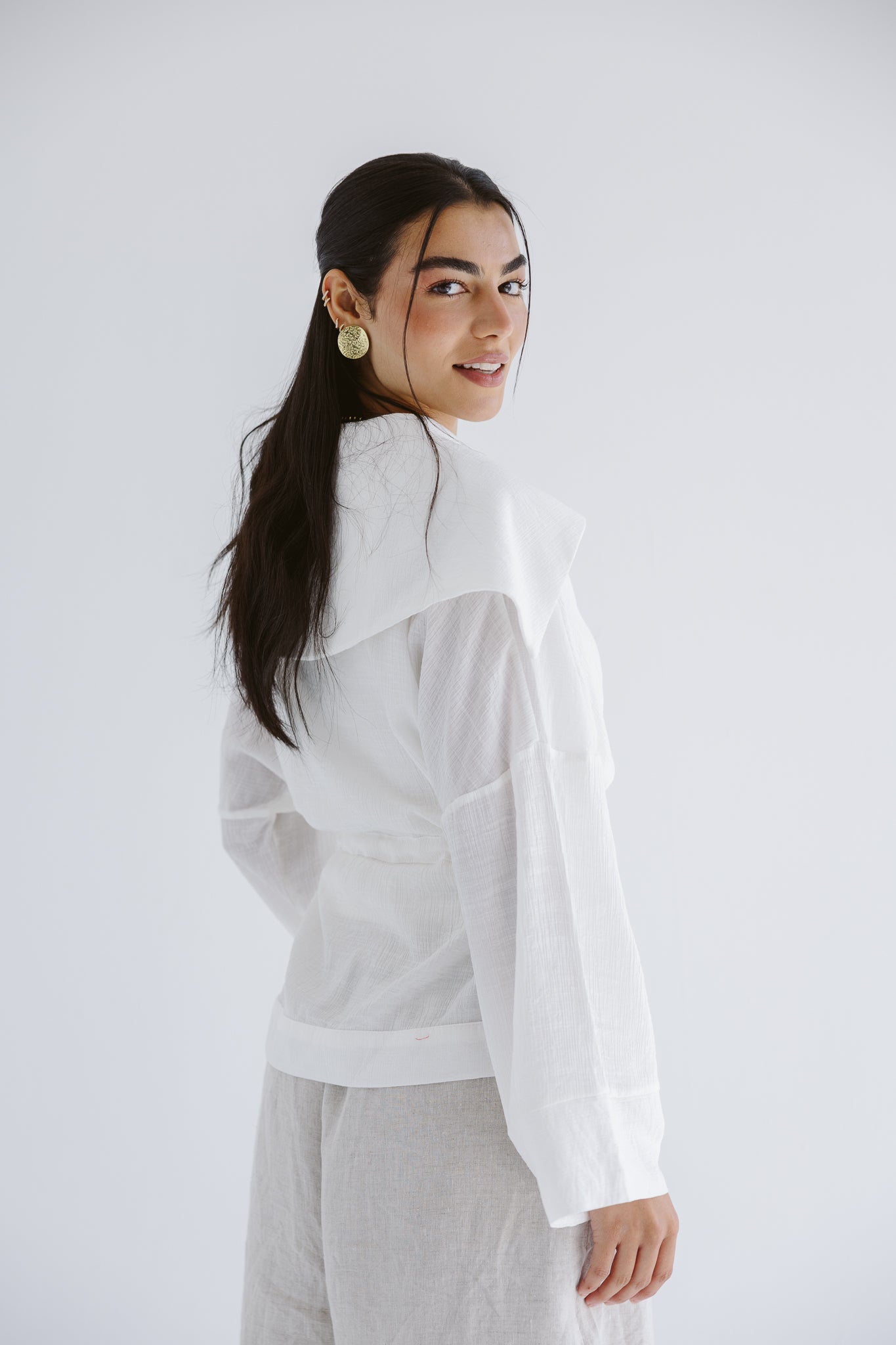 Seashell Top White - AB ESSENTIALS