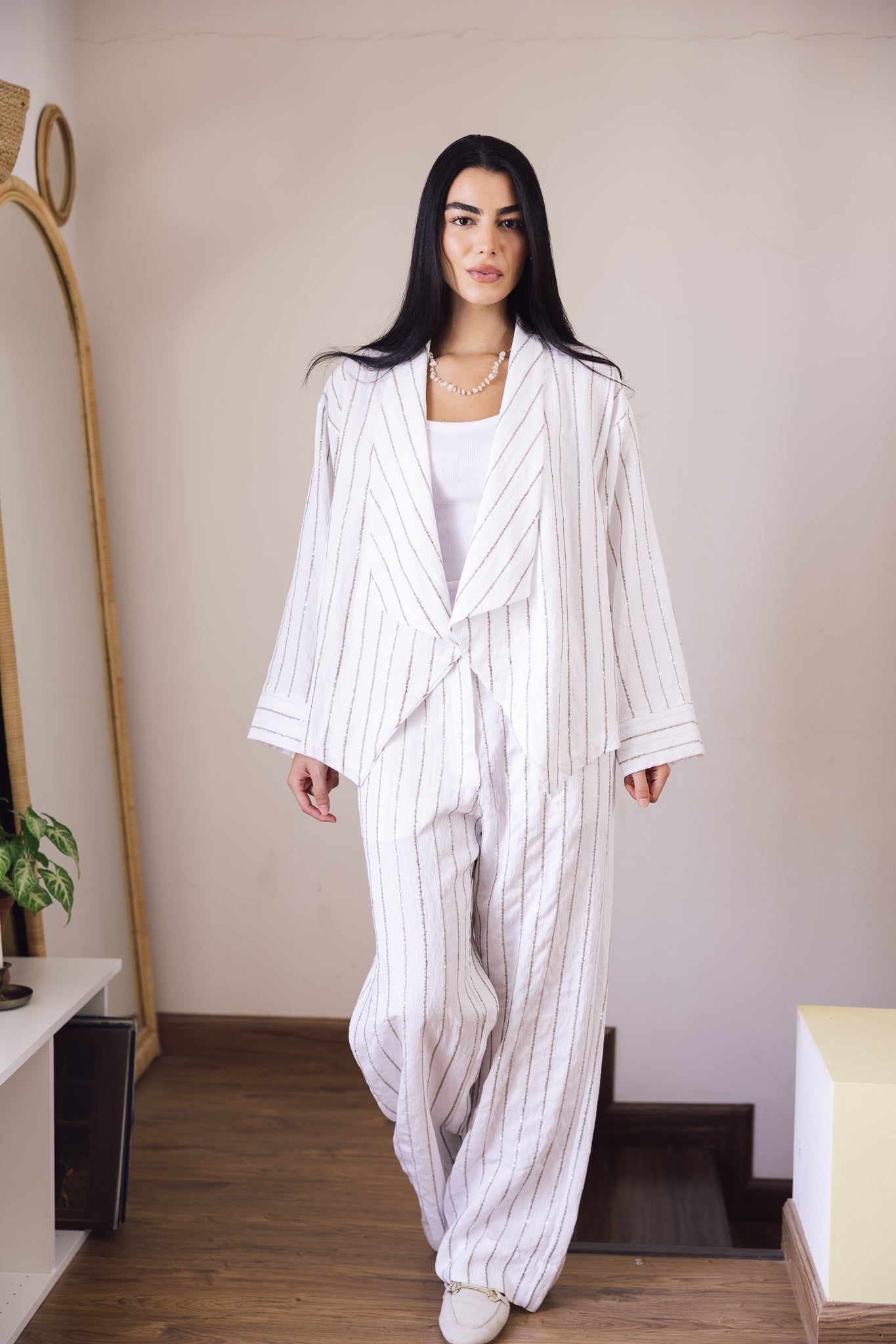 Shine On Set White - AB ESSENTIALS