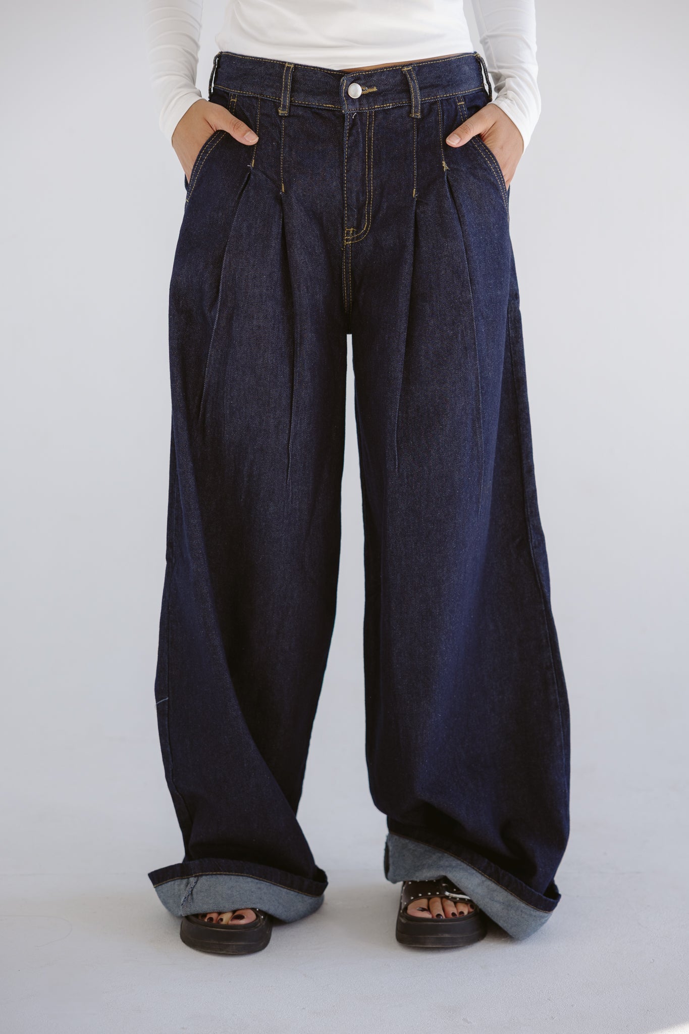 So In Denim Pants Dark Blue - AB ESSENTIALS